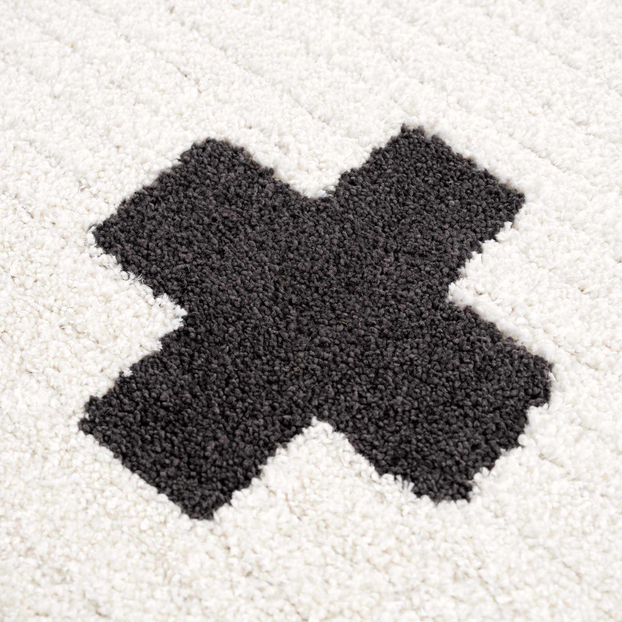 Modern Geometrical Stripes texture Ivory and Charcoal area rug - Image 12