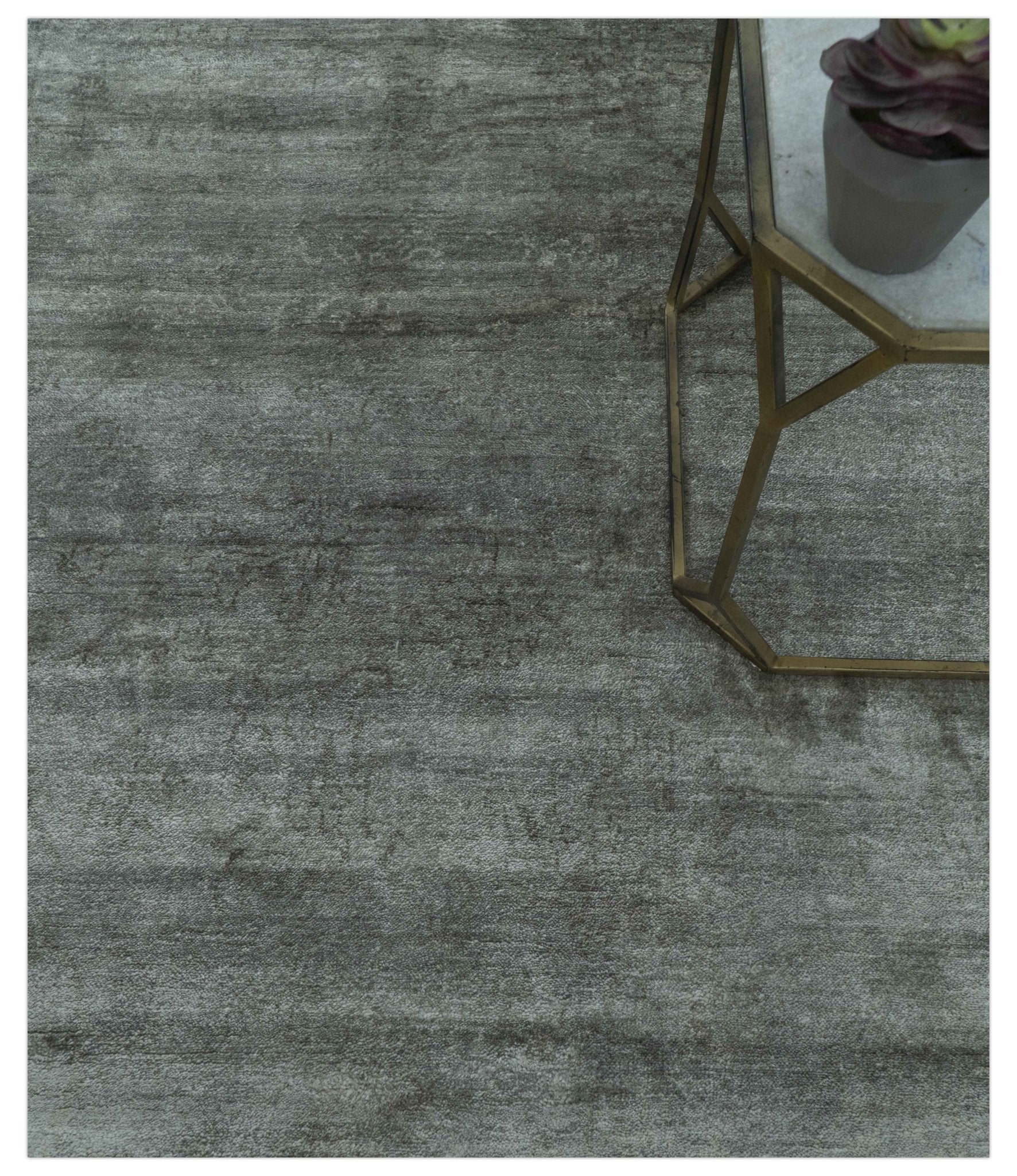 Modern Gray Solid Design 6x8.7  Hand Knotted Wool Area Rug - Image 10