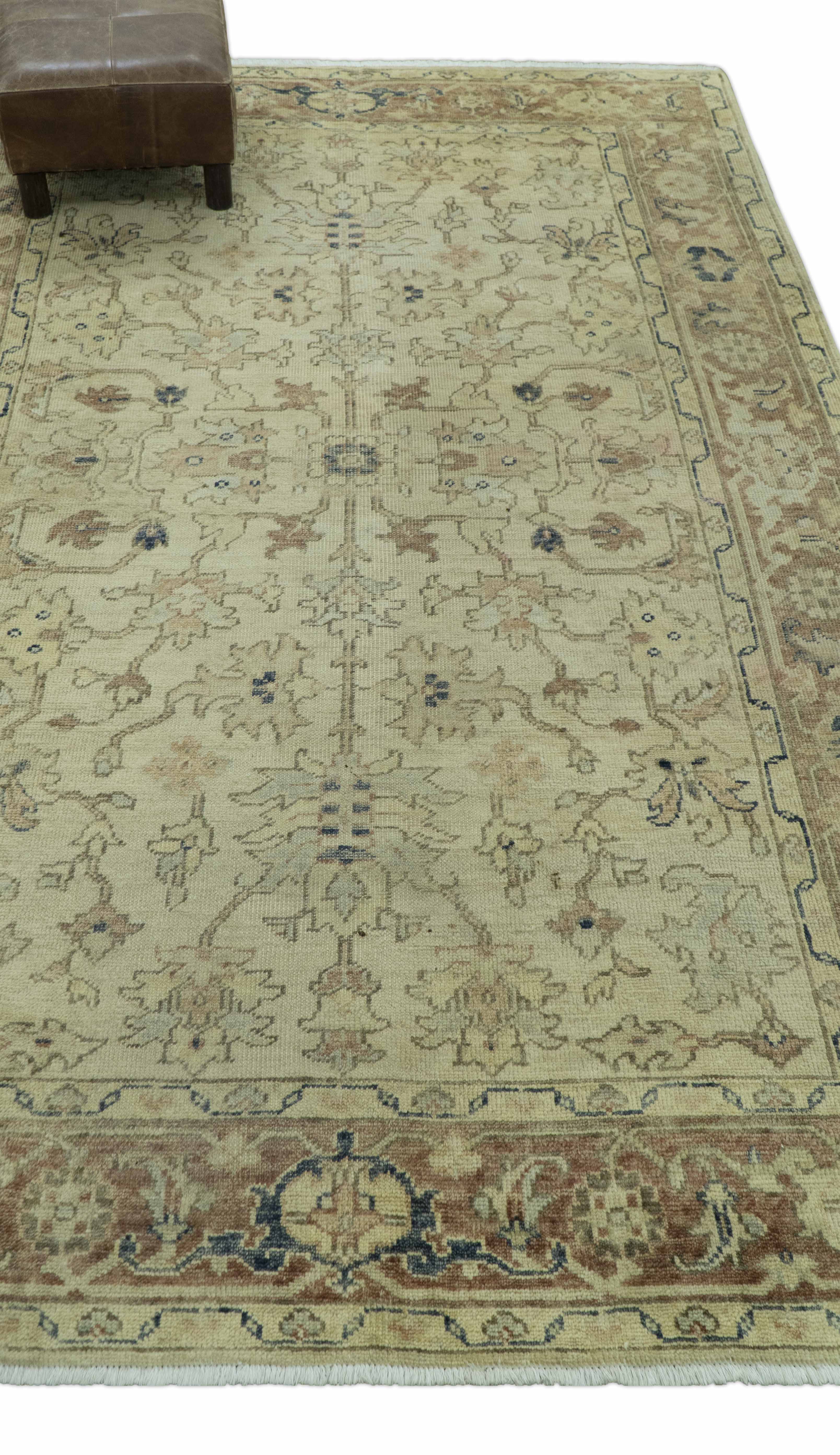 Heriz Traditional Design Beige And Blue 5.6x8 Hand Knotted Wool Area Rug - Image 4