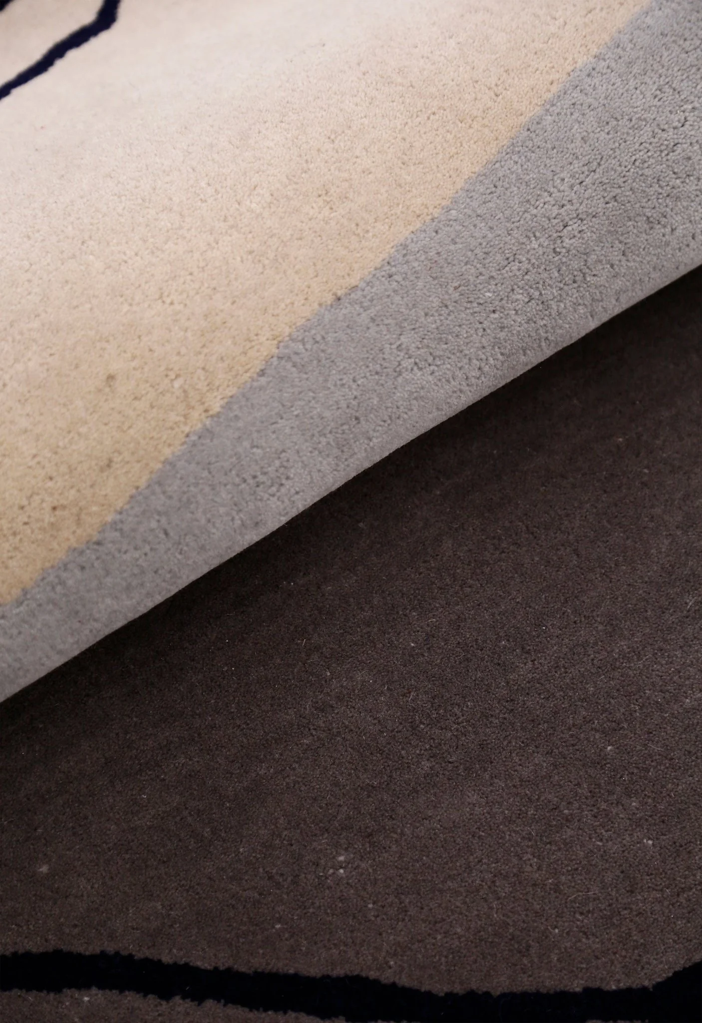 Modern Ink Loop Multicolor Hand Tufted 4x6 Wool Area Rug - Image 5