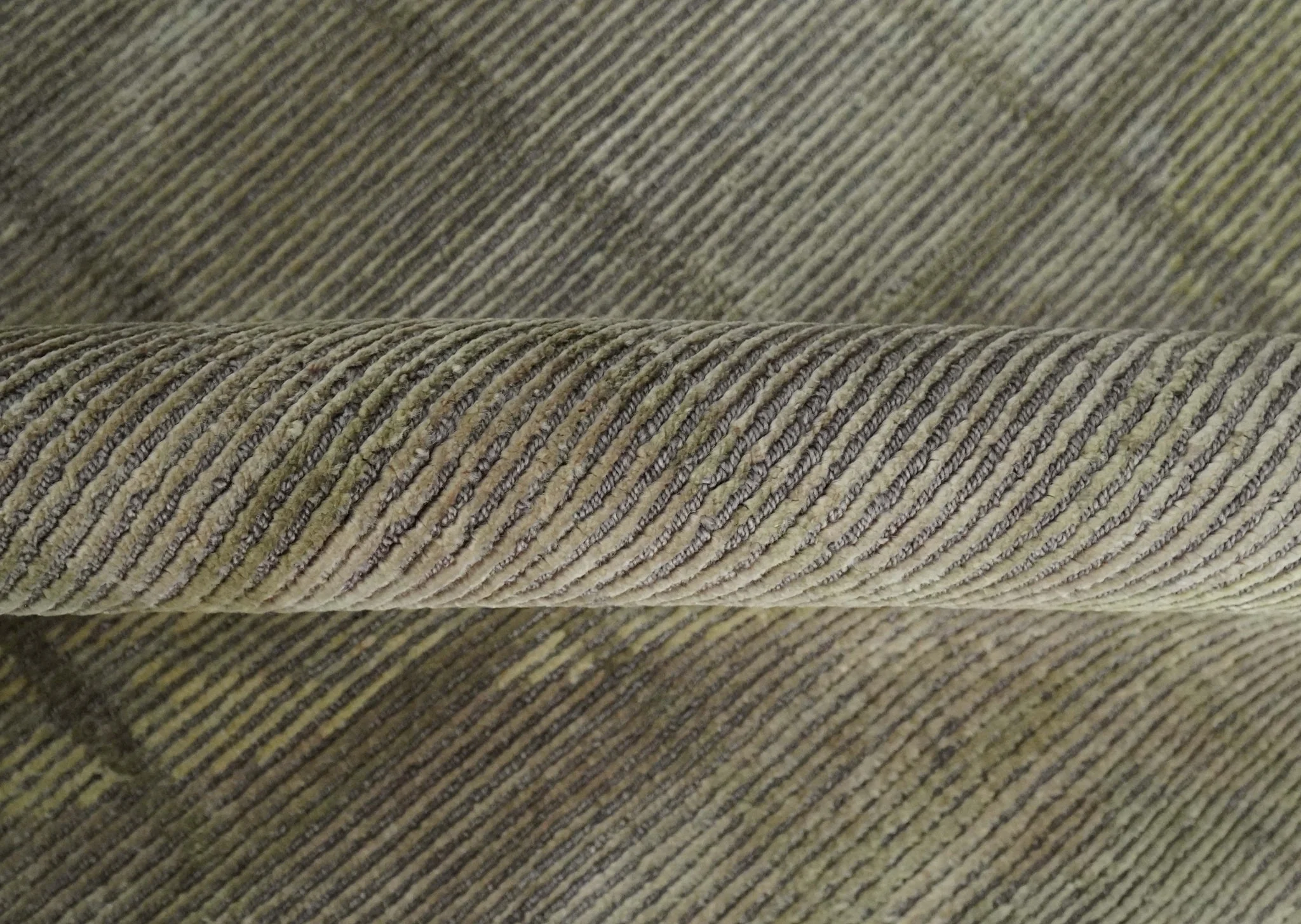 Modern Geometrical Ivory, Brown and Olive 5x8 Hand Knotted Wool and Silk Area Rug - Image 7