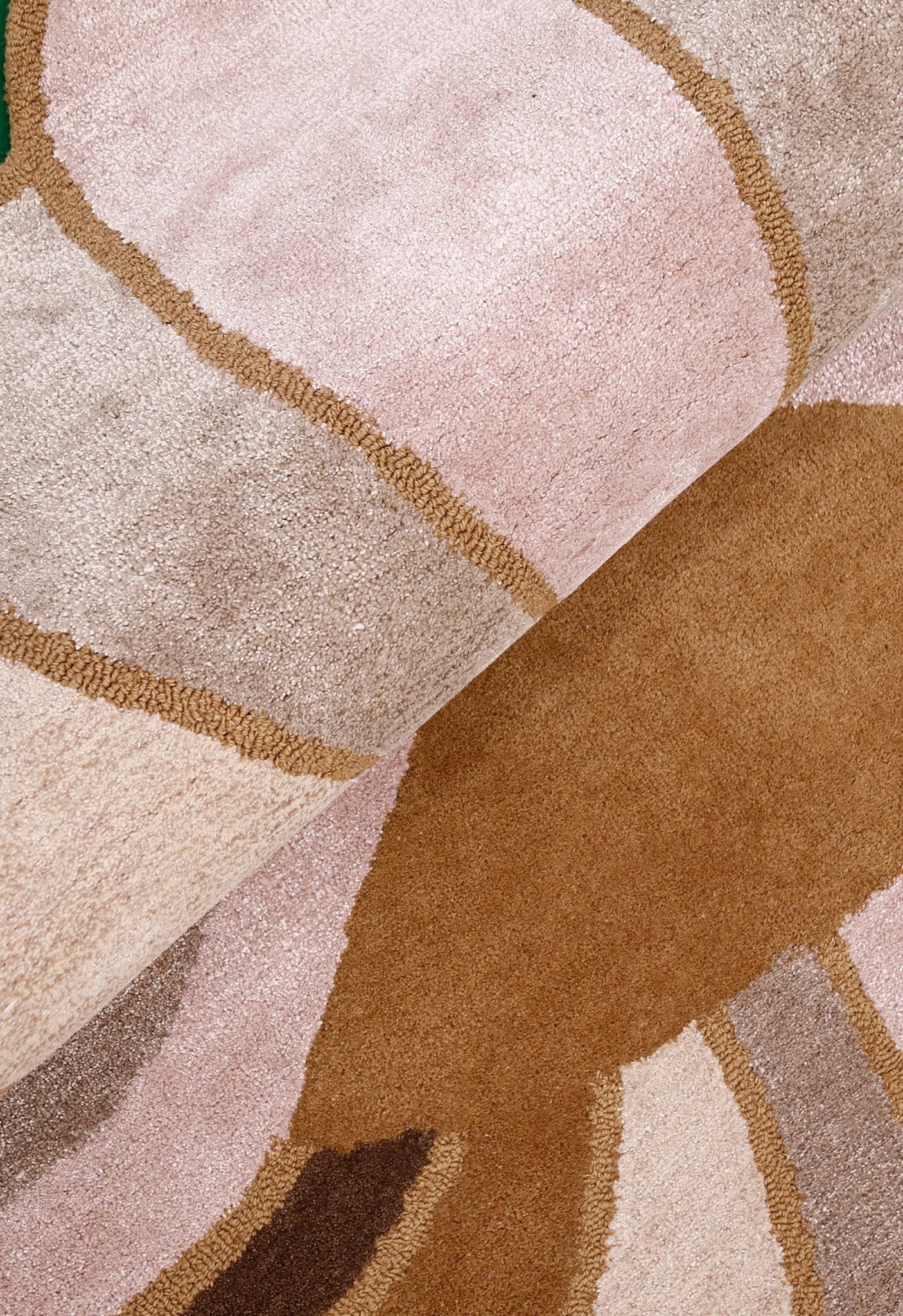 Modern Petal Camel Hand Tufted 5x8 Wool Area Rug - Image 8