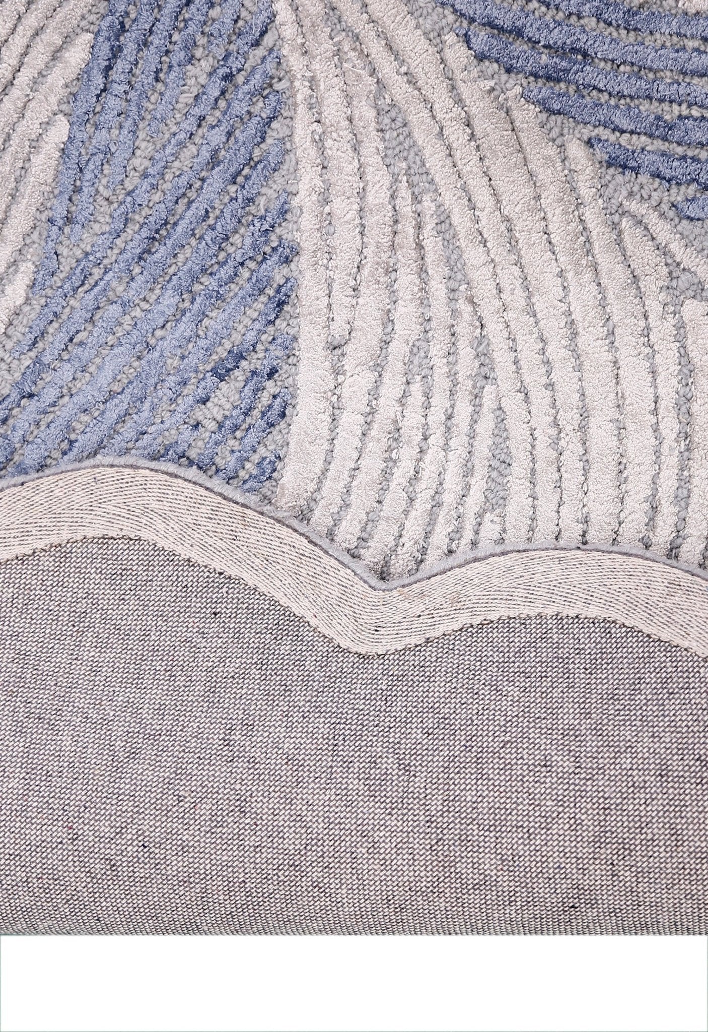 Modern Petal Ivory Hand Tufted 5x5 Wool Area Rug - Image 4