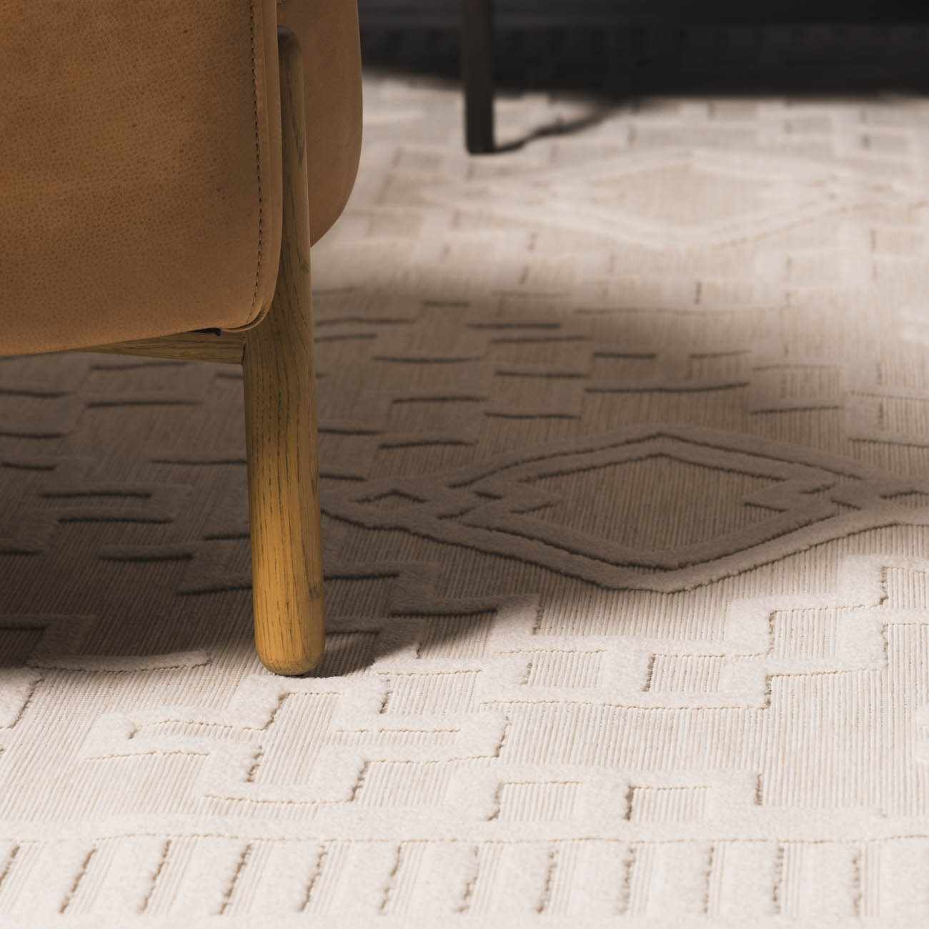 Modern Plumtree Off-White Machine Woven Outdoor Rug - Image 12