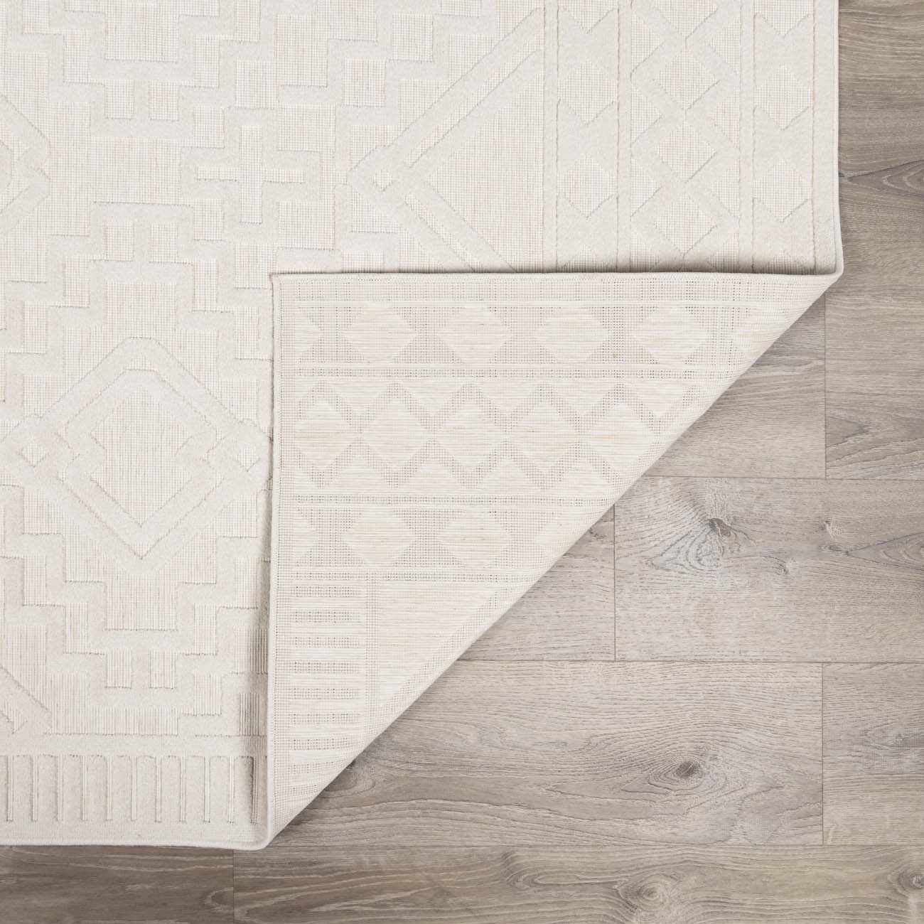 Modern Plumtree Off-White Machine Woven Outdoor Rug - Image 9