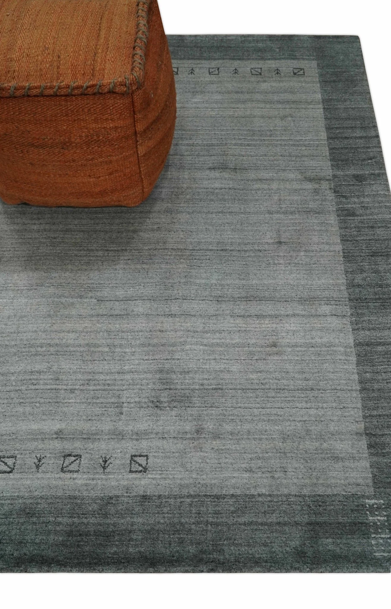 Modern Scandinavian 5x6.5 Gray and Silver Blended Wool Hand Woven Area Rug | HL48 - Image 3