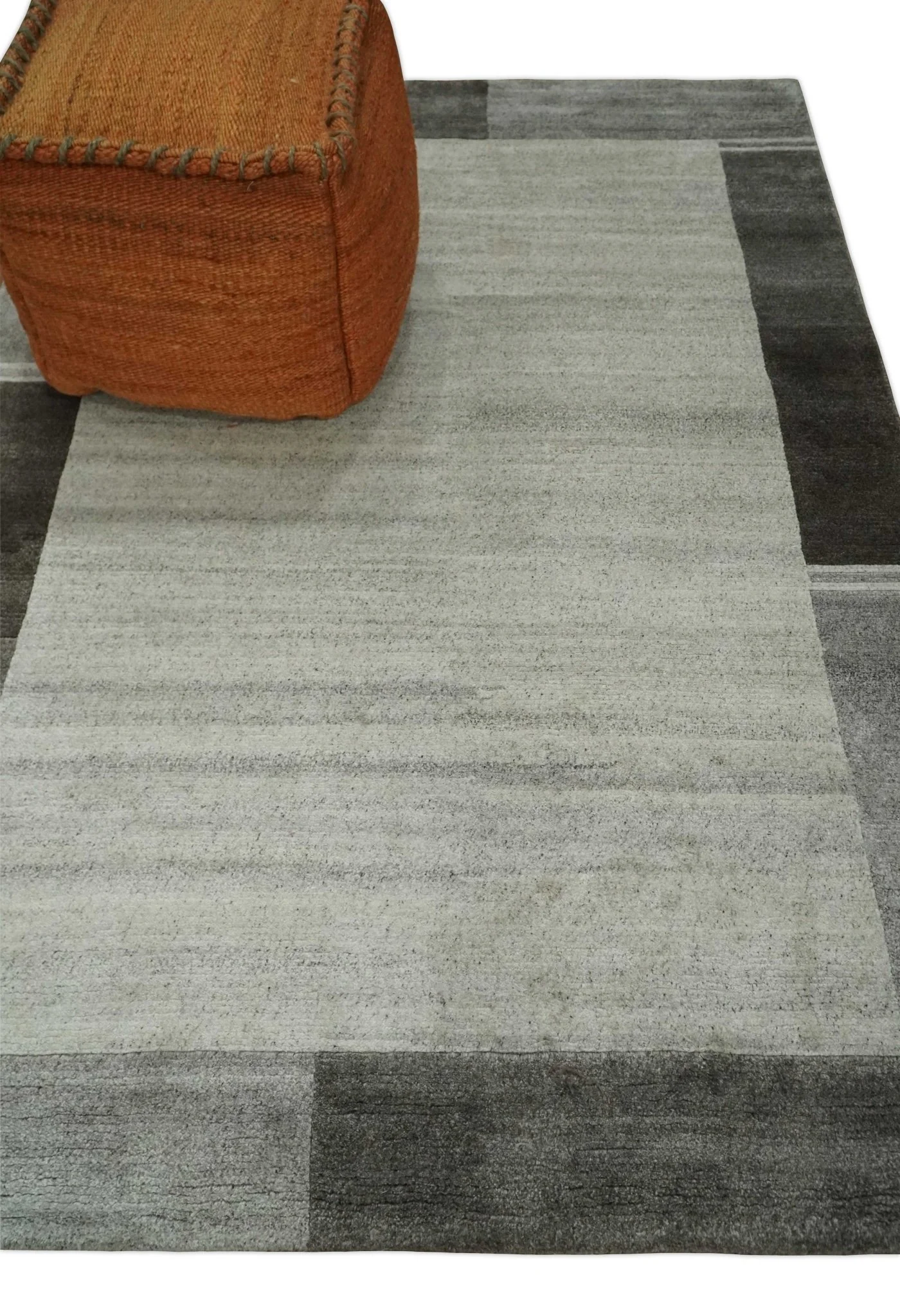 Modern Scandinavian 6x8 Ivory and Silver Wool Hand Woven Area Rug | HL16 - Image 3
