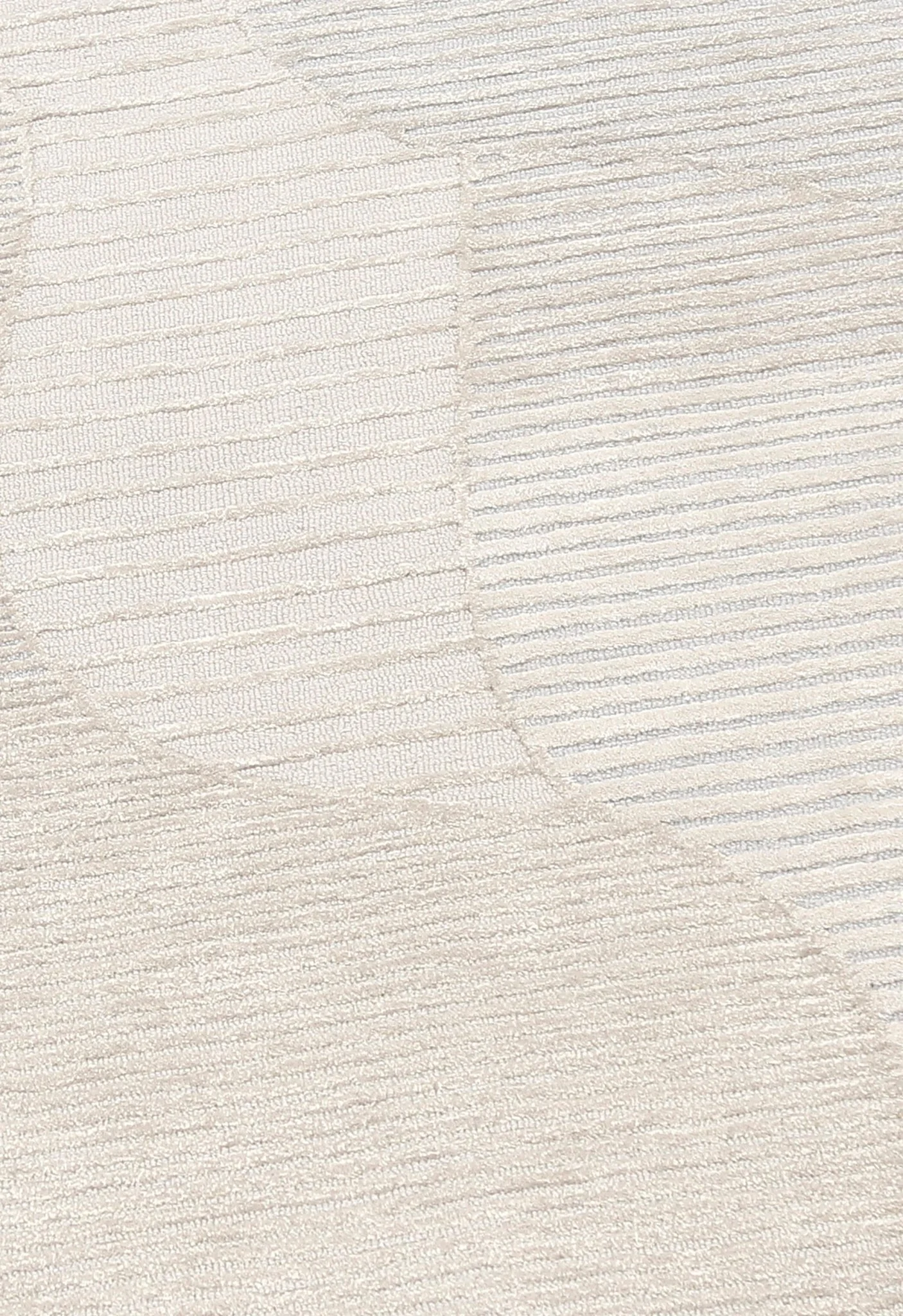 Stone Modern Silver and Beige Ripple Hand Tufted 5x7 Wool Rug - Image 5