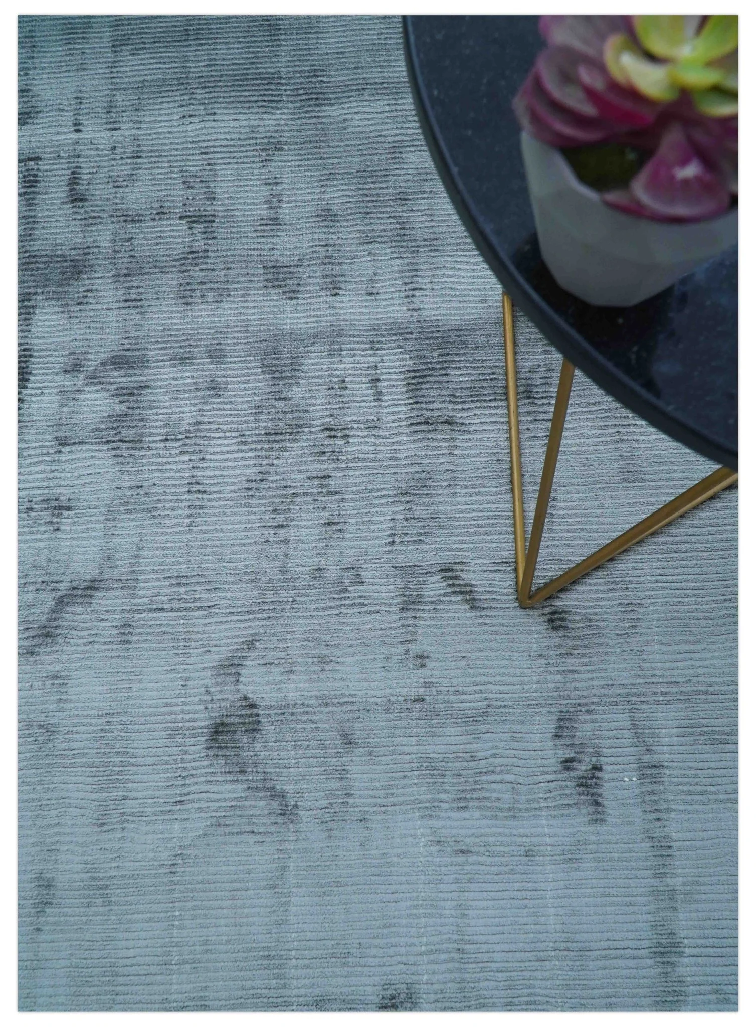 Modern Solid Design Blue Hand Loom 8.8x12 Art Silk Area Rug - Image 3
