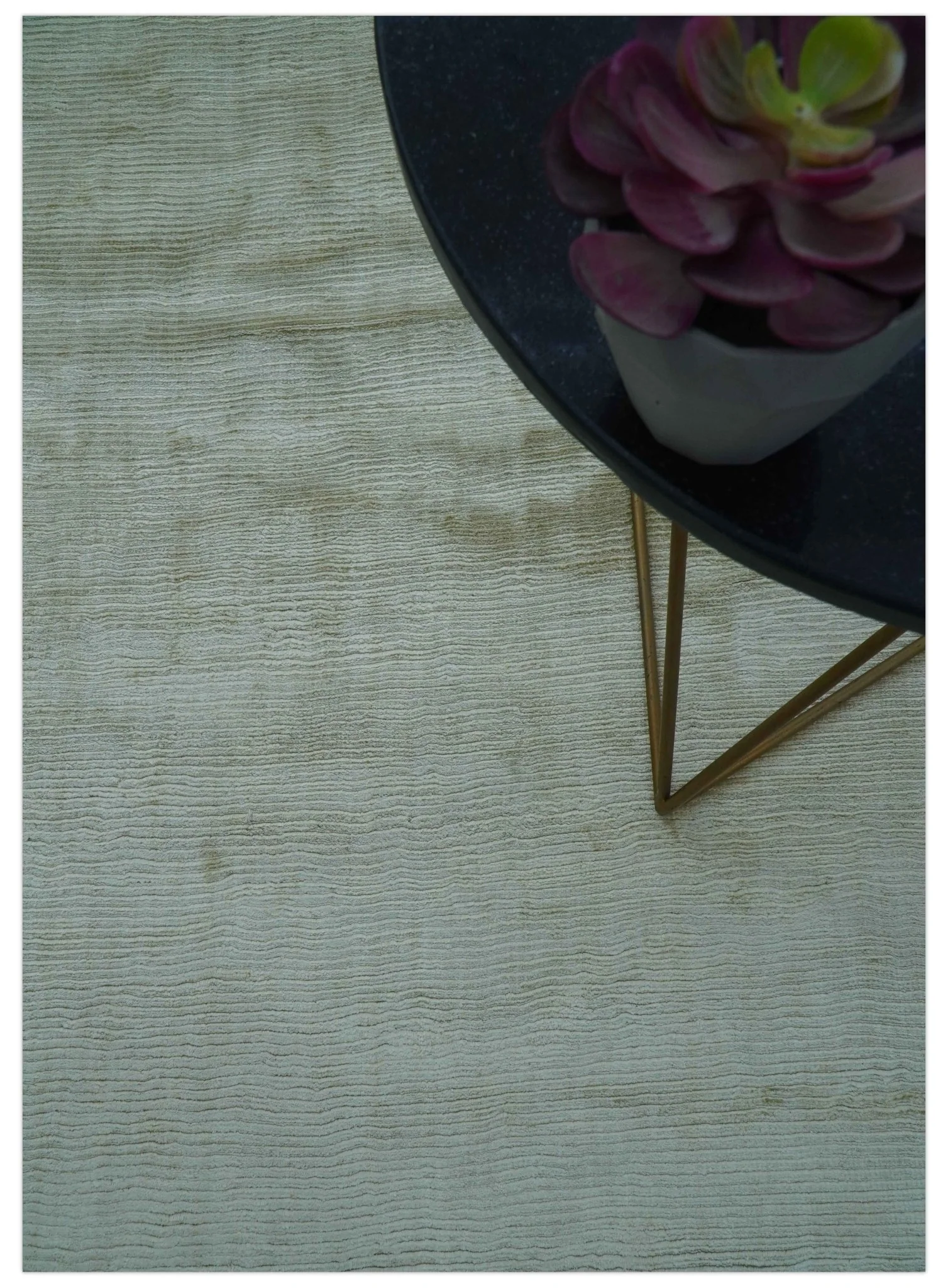 Modern Solid Design Silver And Green Hand Loom 9.4x13 Art Silk Area Rug - Image 3