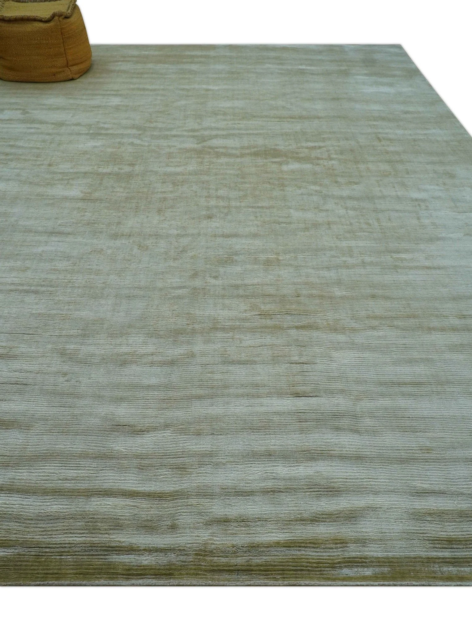 Modern Solid Design Silver And Green Hand Loom 9.4x13 Art Silk Area Rug - Image 9