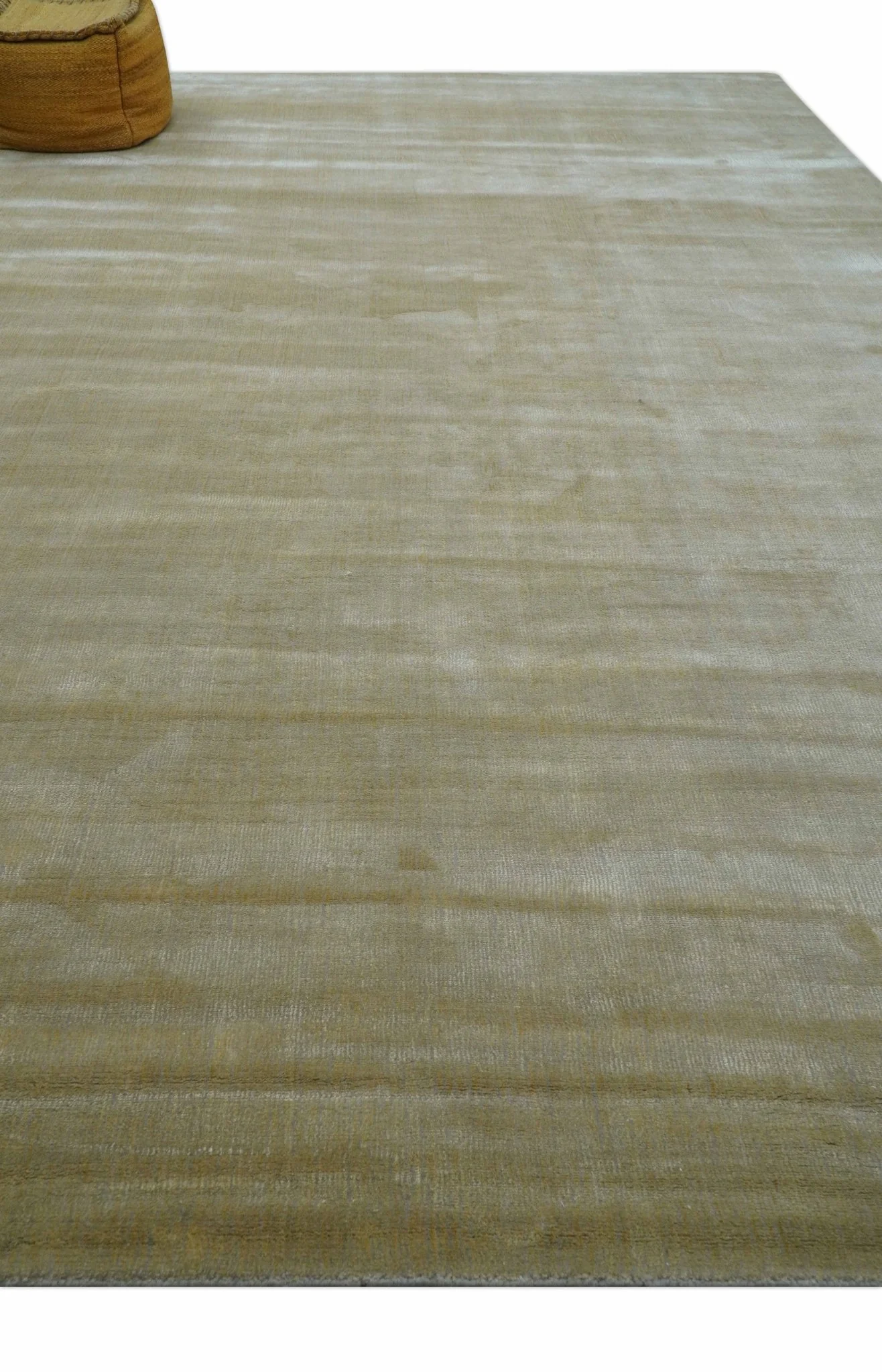Modern Solid Design Gold and Silver Hand Loom 10x14 Art Silk Area Rug - Image 10