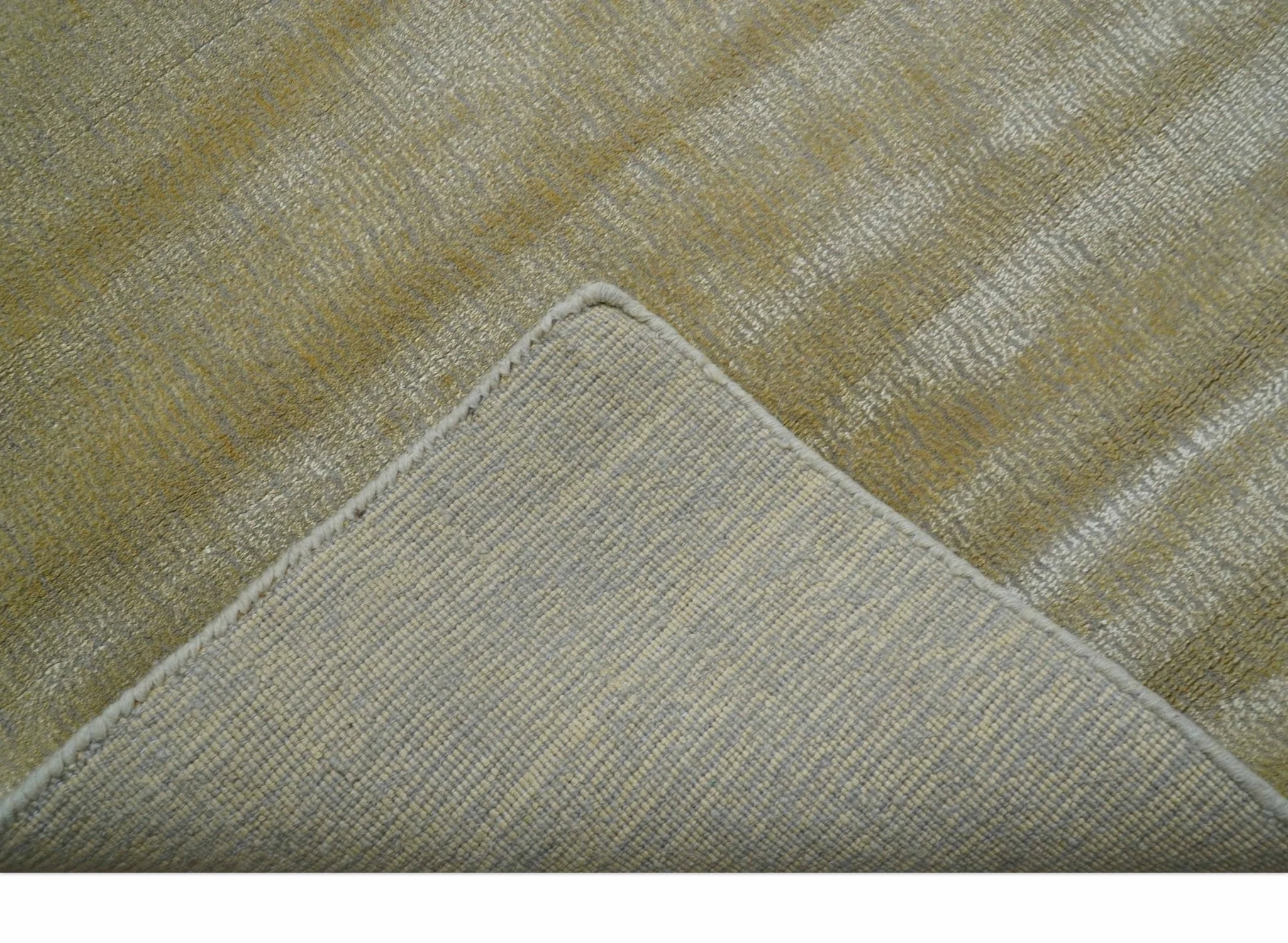 Modern Solid Design Gold and Silver Hand Loom 10x14 Art Silk Area Rug - Image 7