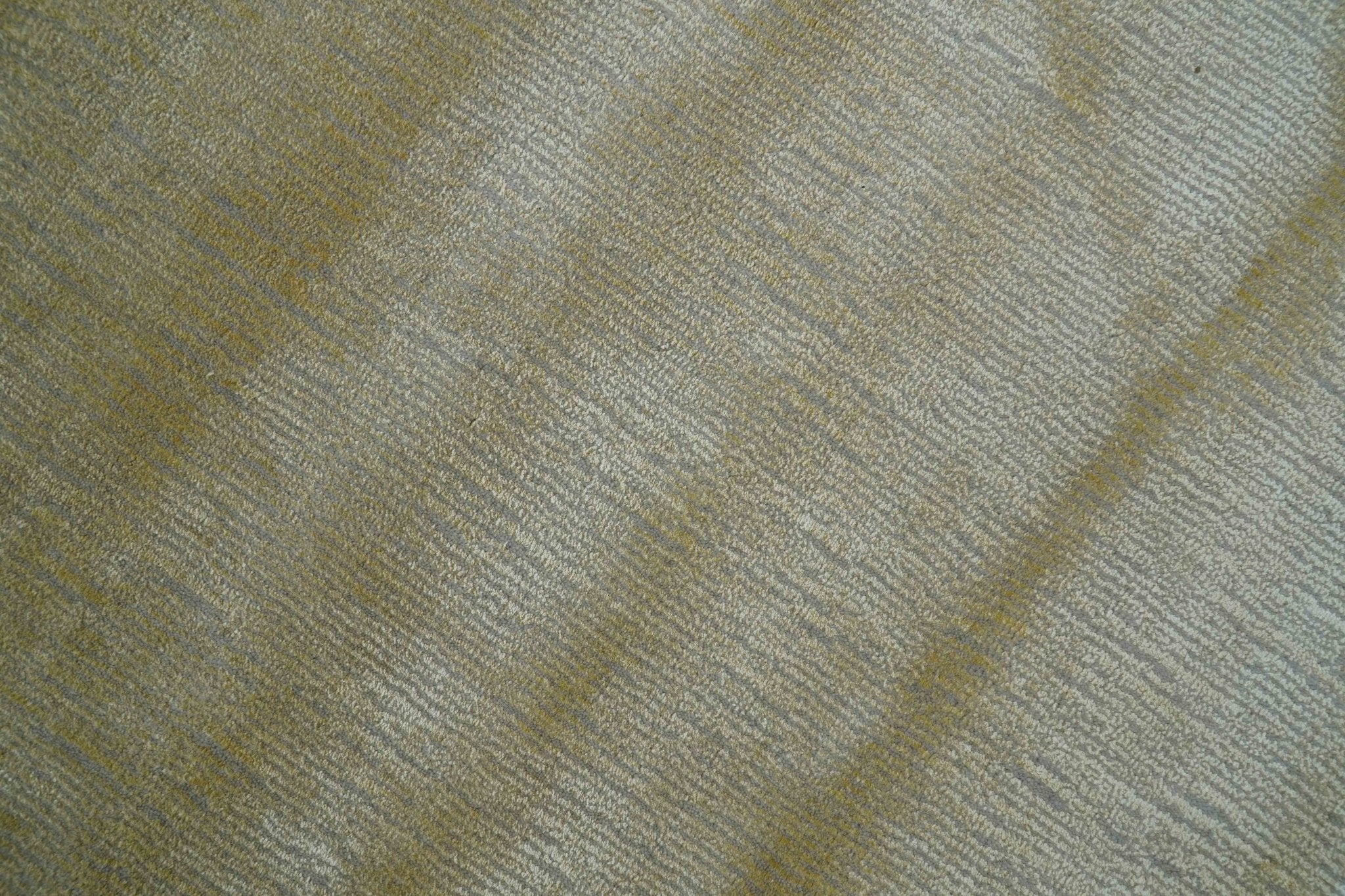 Modern Solid Design Gold and Silver Hand Loom 10x14 Art Silk Area Rug - Image 9