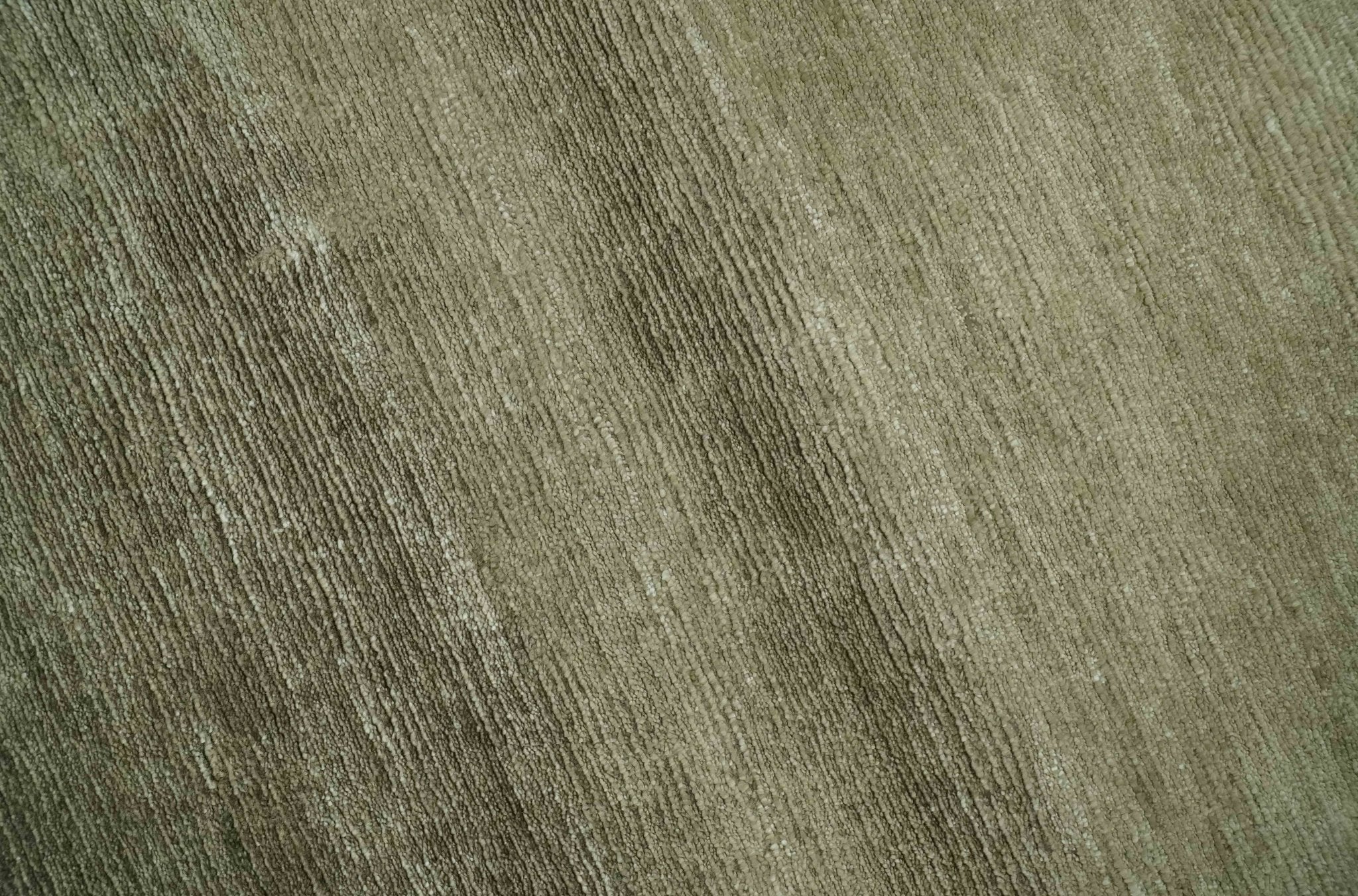 Modern Solid Plain Olive Hand Knotted 6x9 Bamboo Silk area Rug - Image 4