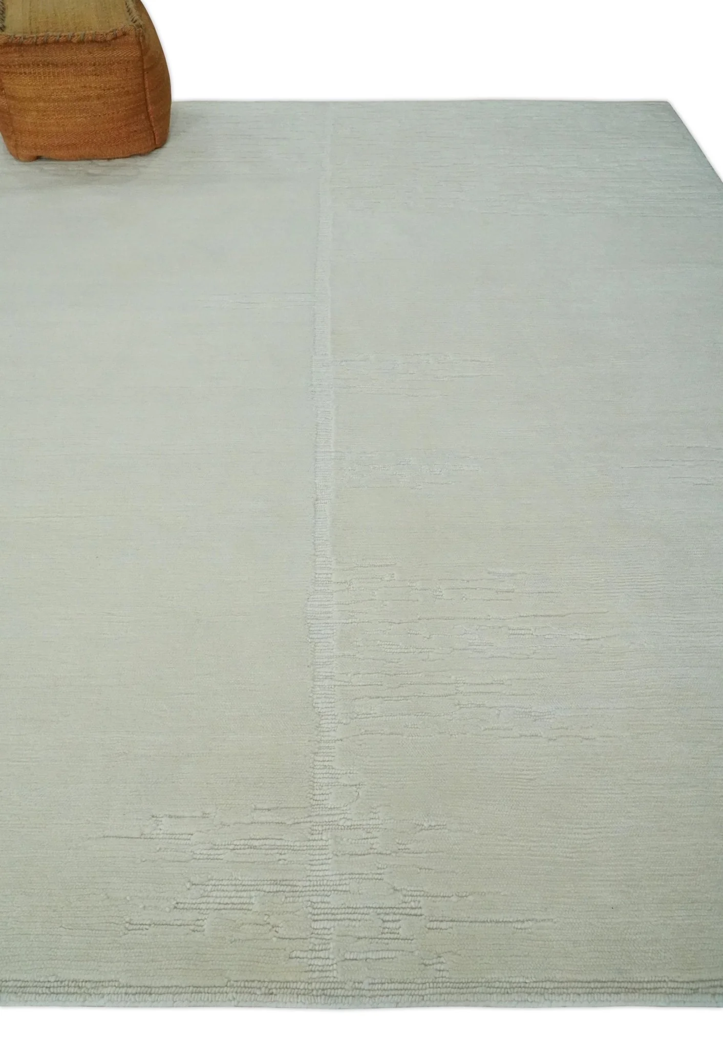 Modern Loop Cut Pile Solid plane Beige Hand Knotted 8x10 Wool Area Rug - Image 3