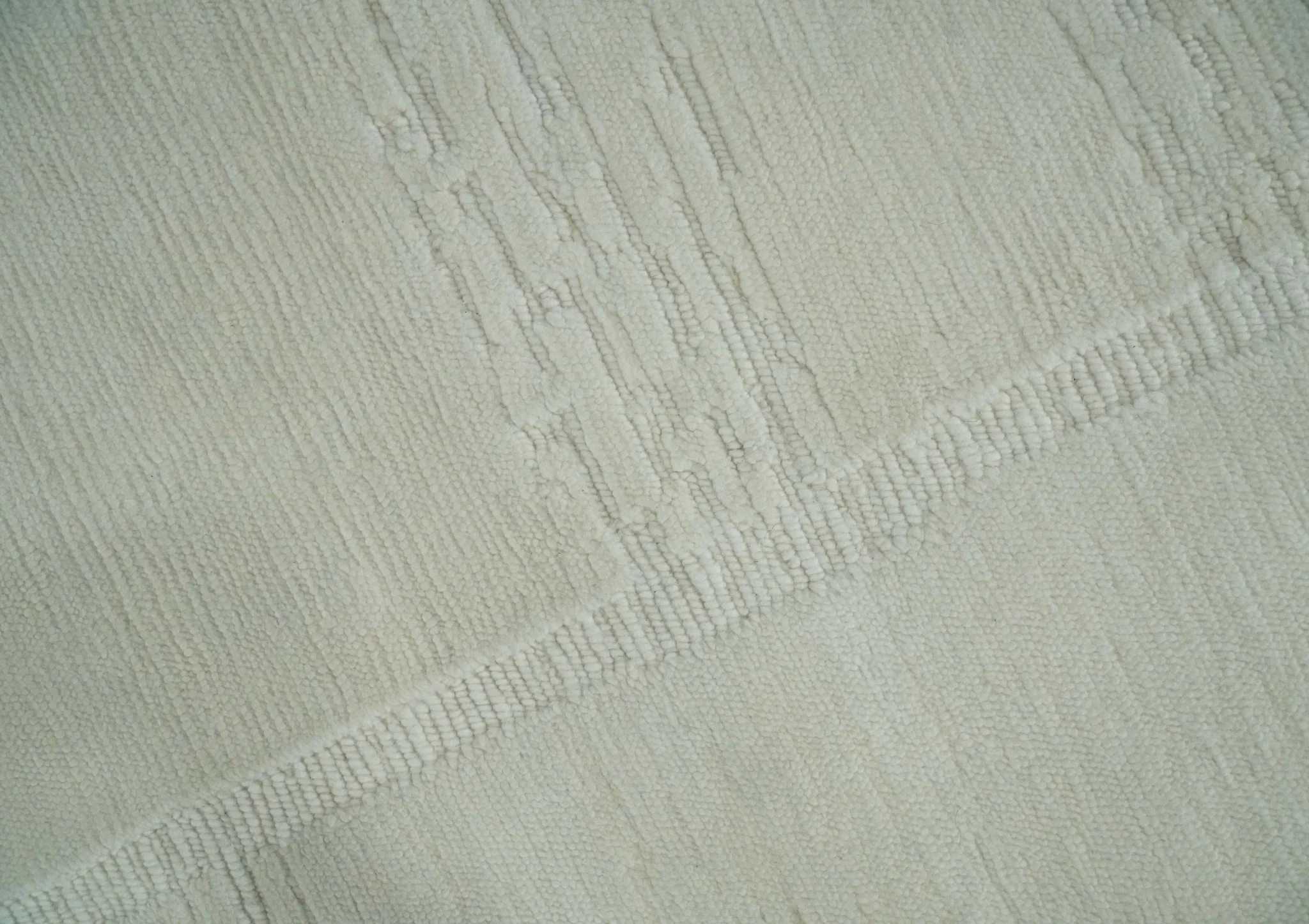 Modern Loop Cut Pile Solid plane Beige Hand Knotted 8x10 Wool Area Rug - Image 4