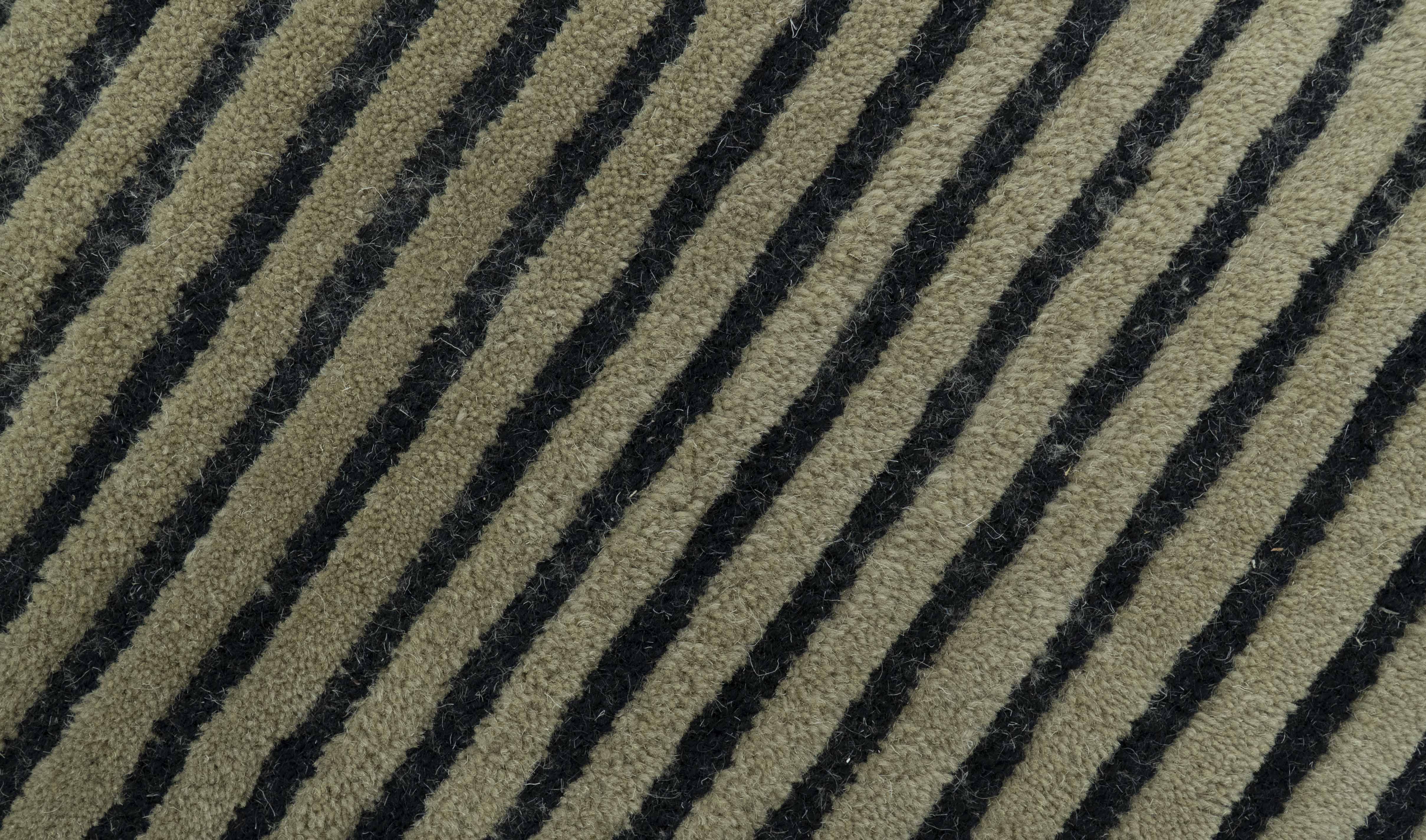 Modern Stripes Design Black And Brown 8x10 Hand Tufted Wool Area Rug - Image 6