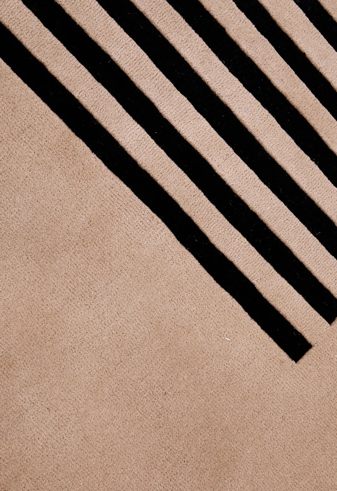 Modern Stripes Pattern Beige Hand Tufted 5x7 Wool Area Rug - Image 5