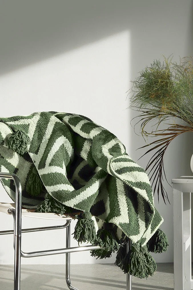 Modern Stripes Pattern Maze Pom Pom Soft and Cozy Throw Blanket - Image 15