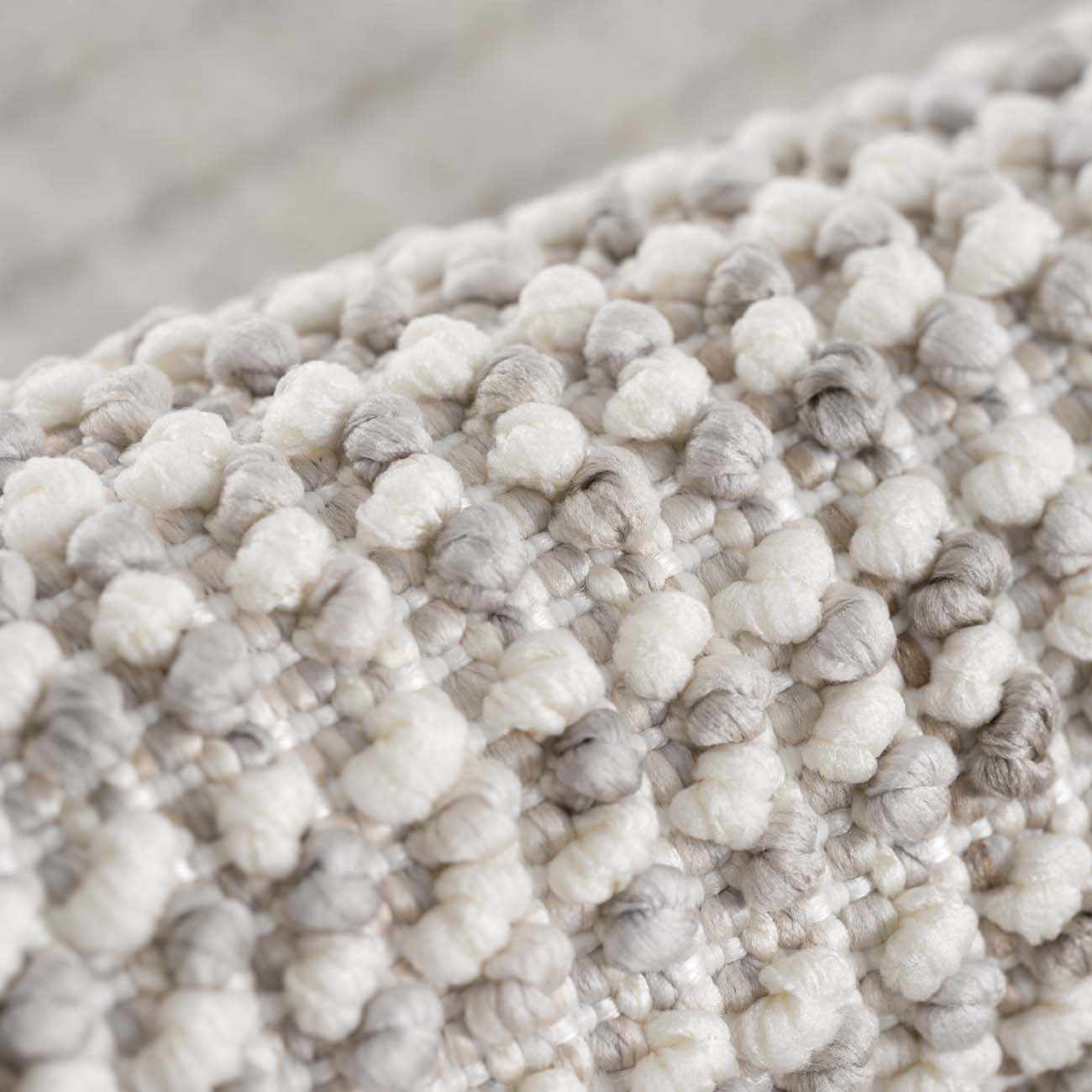 Modern Style Flatwoven Cream Area Rug - Image 19