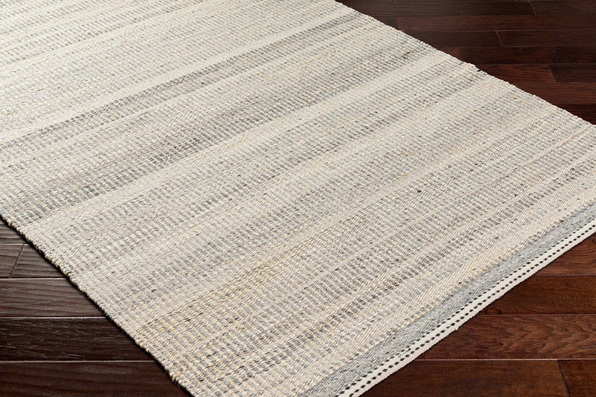 Modern Style Gray And Beige Jute Rug - Image 9