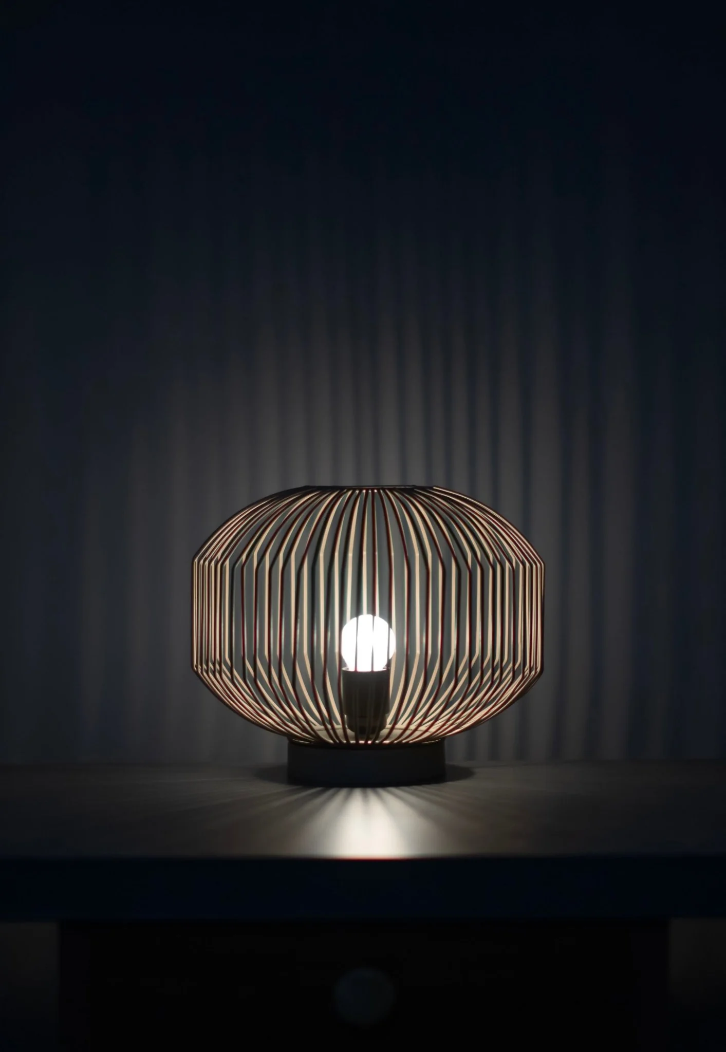 Modern Contemporary Wire Caged Table Lamp - Image 3