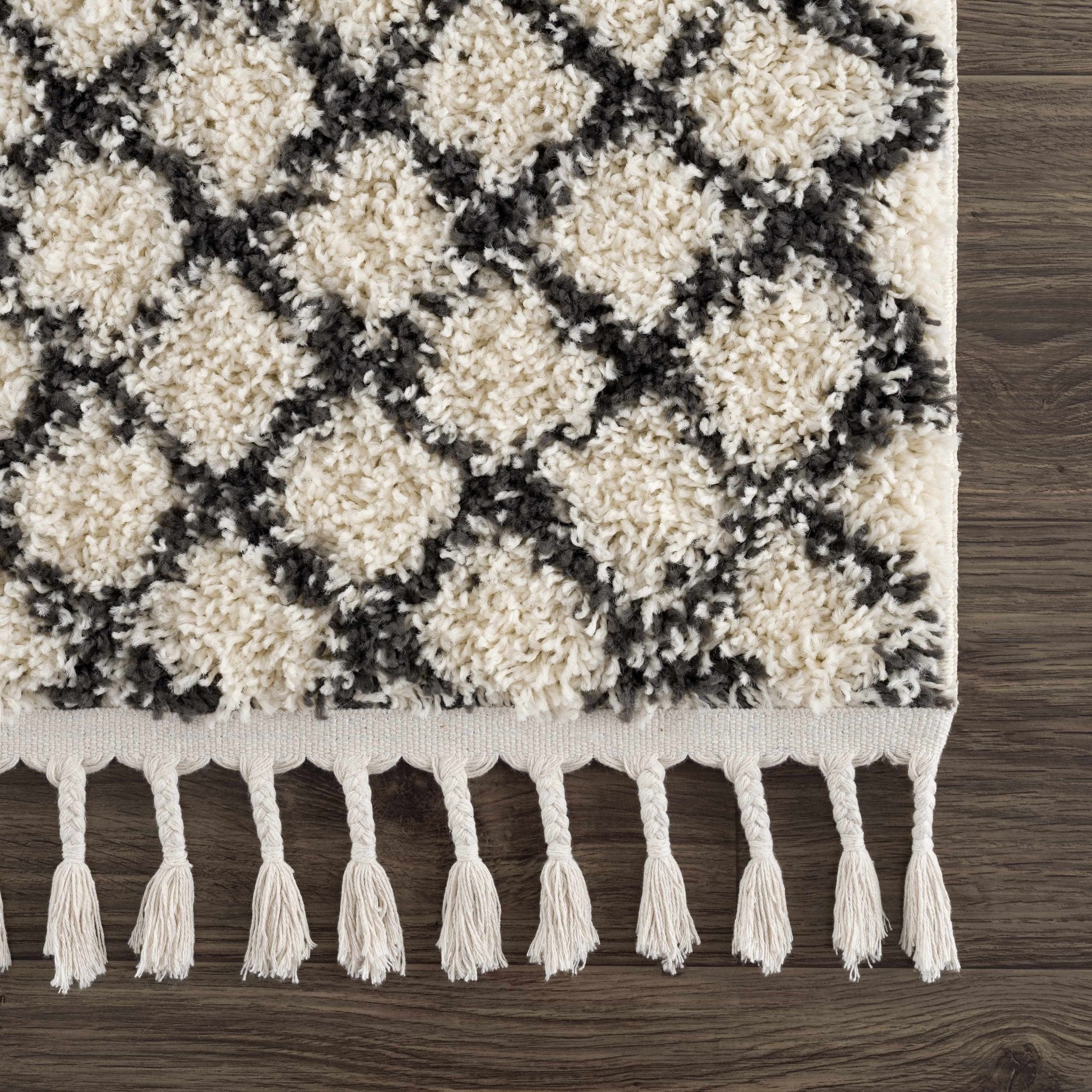 Traditional Moroccan Style Beige and Black Plush Pile Area Rug - Image 15