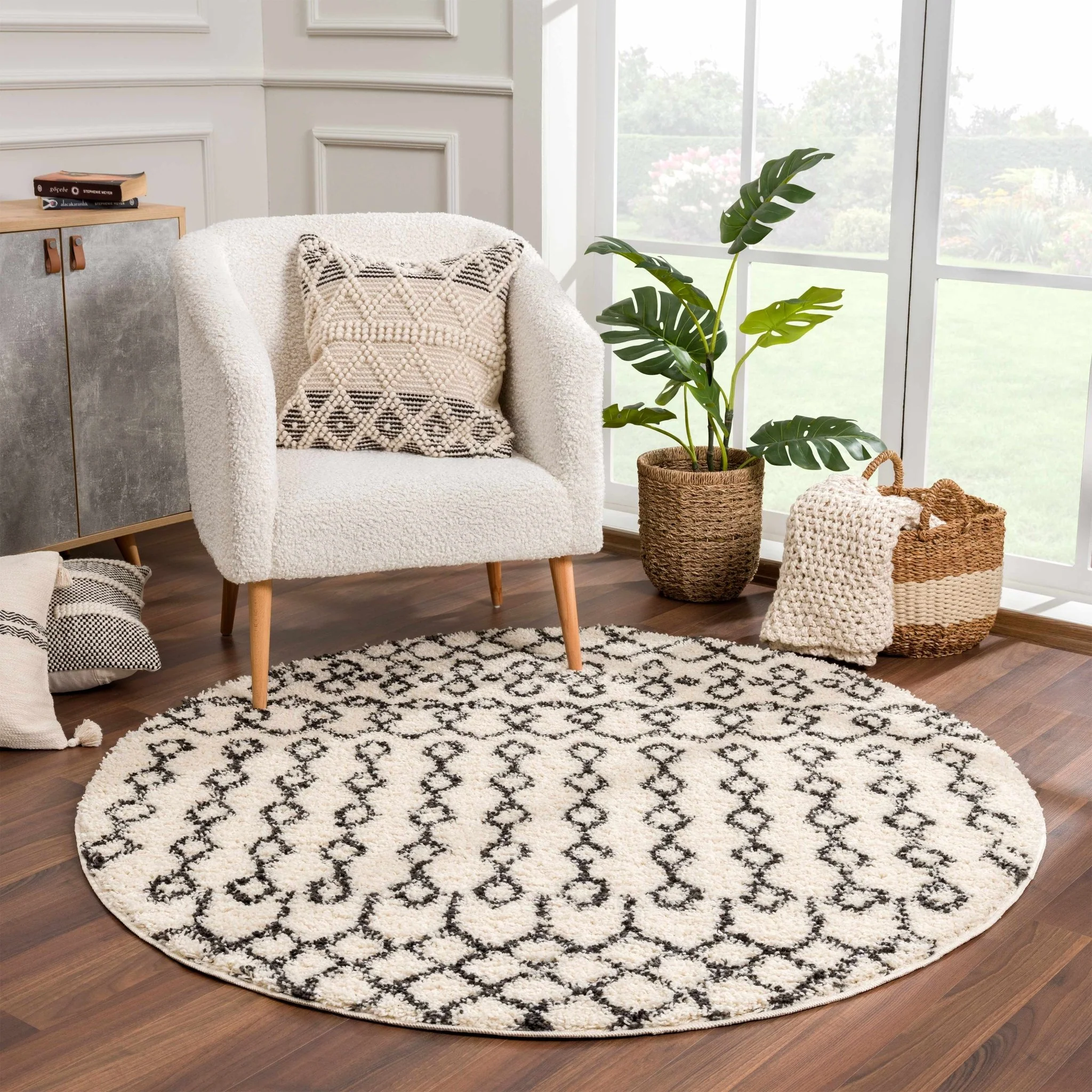 Traditional Moroccan Style Beige and Black Plush Pile Area Rug - Image 6