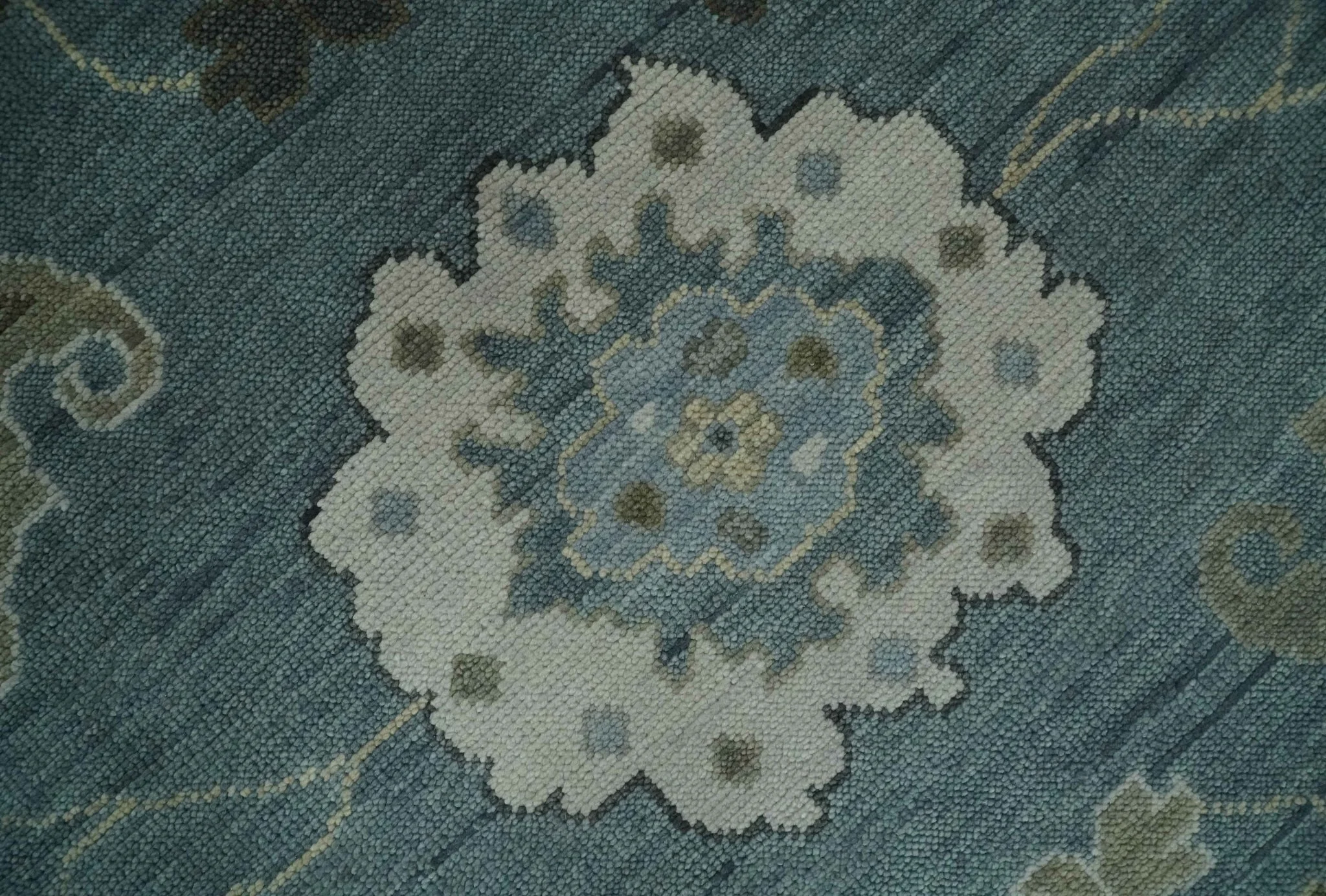 Multi Size Hand Knotted Blue and Beige Traditional Oushak Wool Rug - Image 4