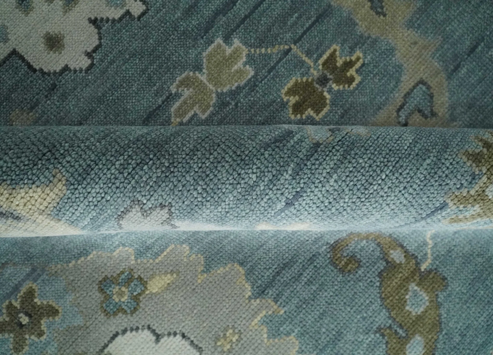 Multi Size Hand Knotted Blue and Beige Traditional Oushak Wool Rug - Image 6