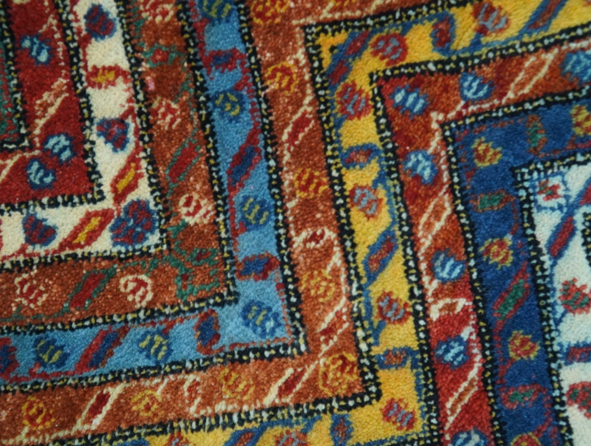 Multicolor Modern Chevron Design 7x10 Hand Knotted wool Area Rug - Image 9