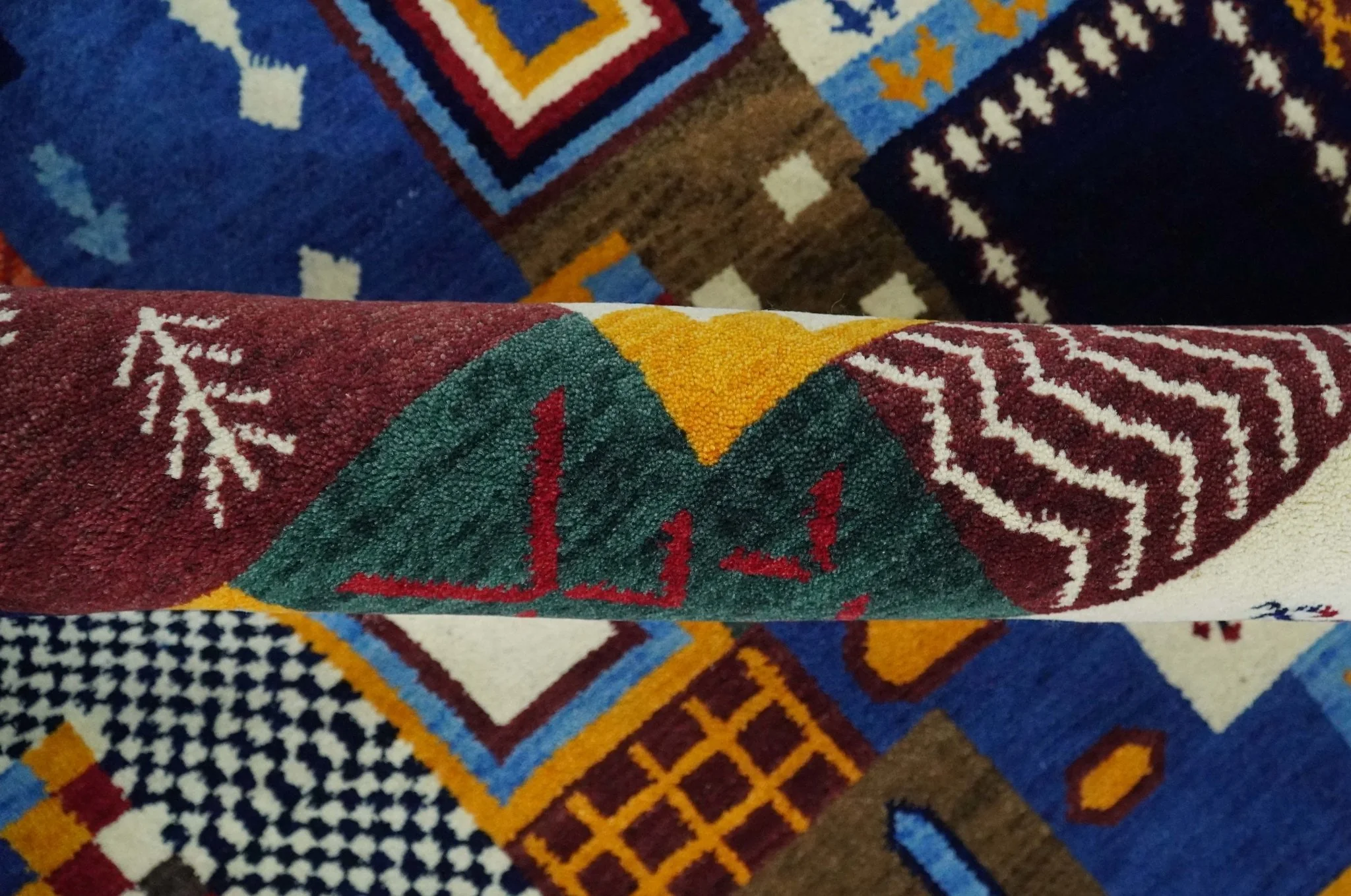 Multicolor Shapes Abstract Wool Hand Woven Southwestern Lori Gabbeh Rug| KNT36 - Image 10