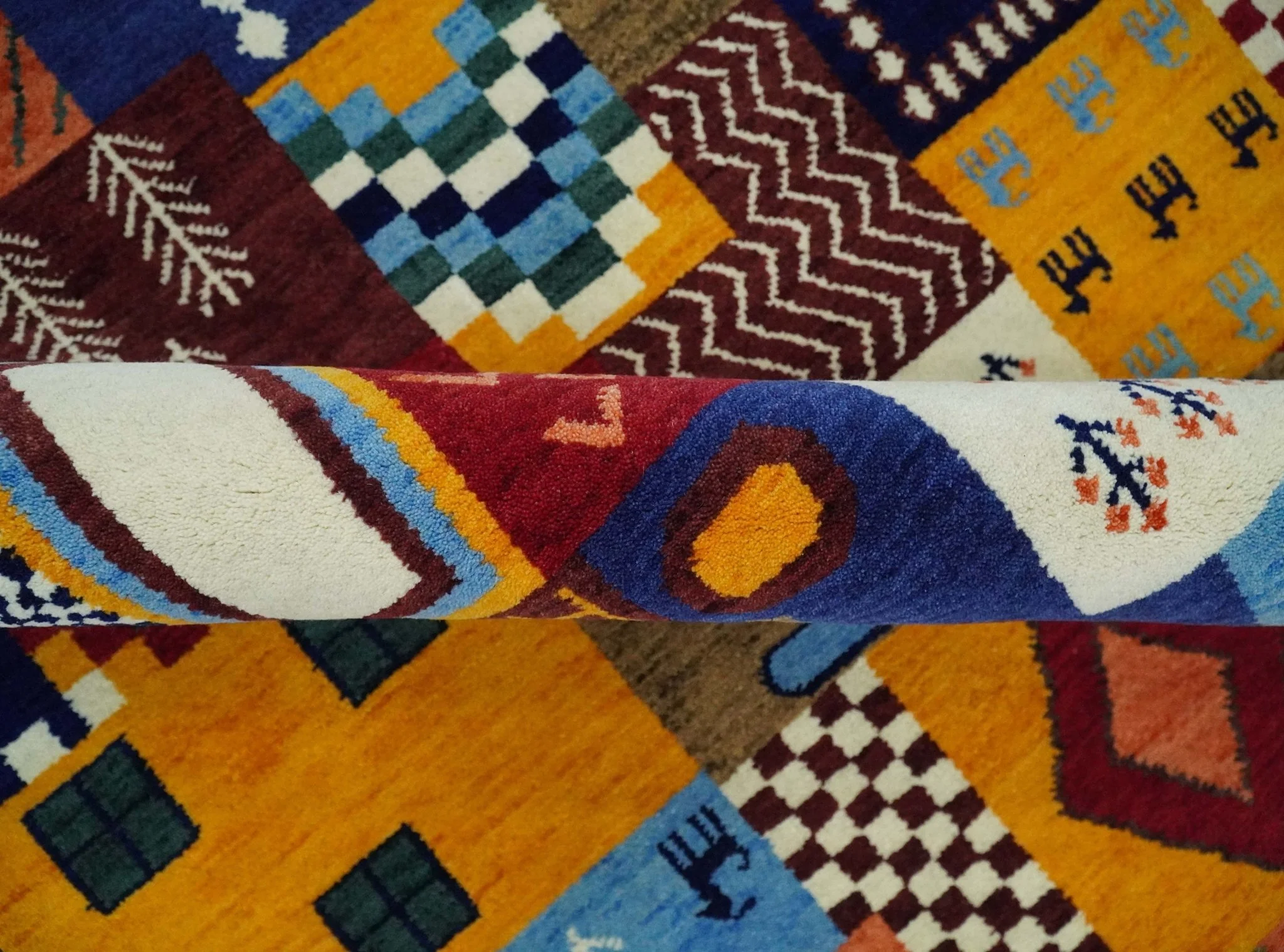 Soumak loop and cut 5x7 Multicolor Shapes Modern Artistic Wool Hand Woven Rug | KNT41 - Image 7