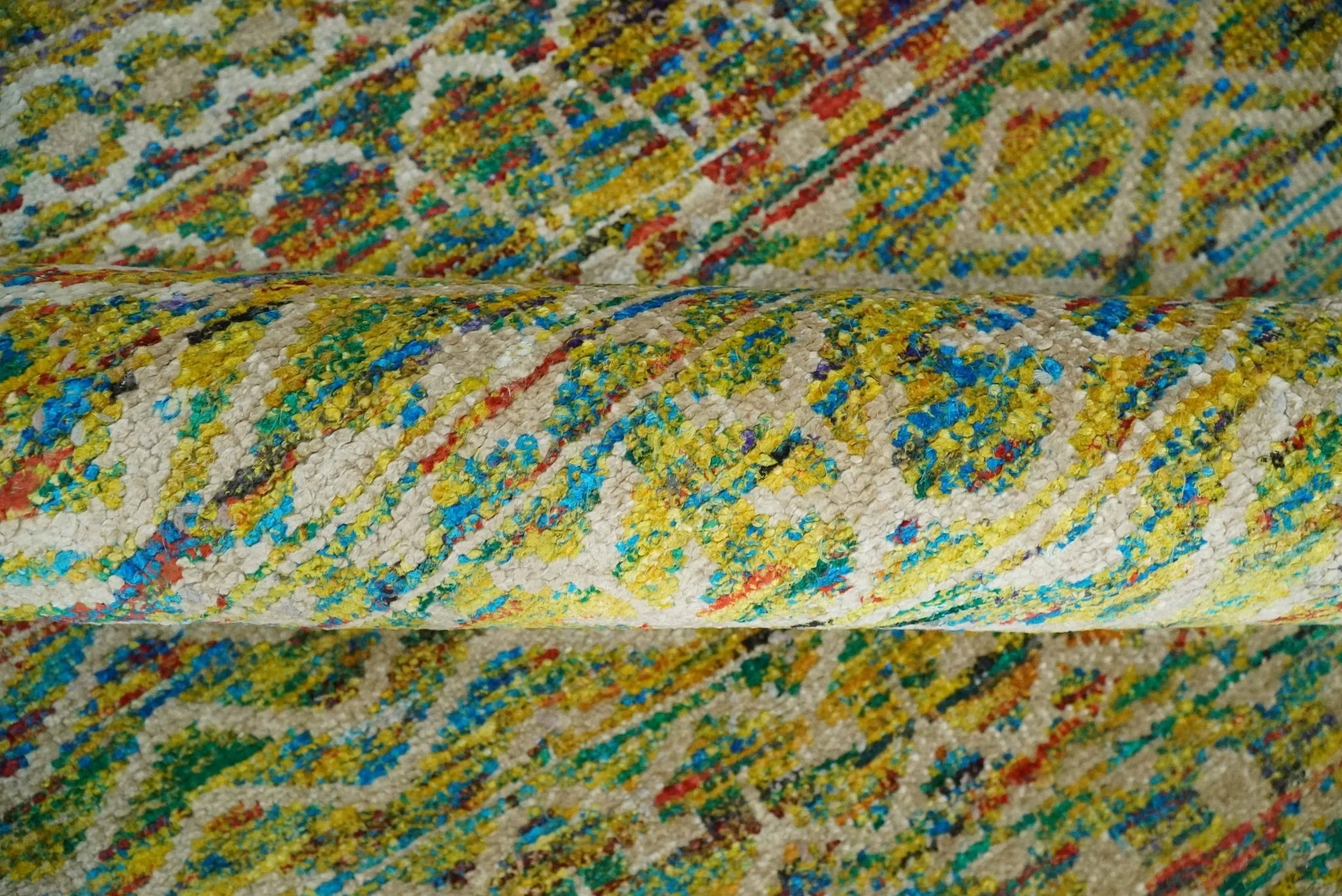 Hand Knotted Mustard, Aqua, Brown and Ivory 5.7x9 Modern Contemporary Southwestern Tribal Trellis Recycled Art Silk Area Rug - Image 8