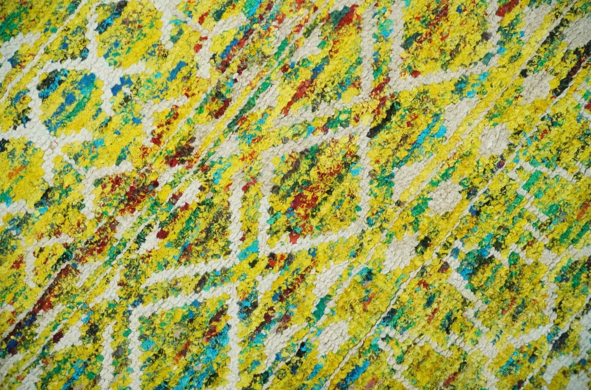Hand Knotted Mustard, Aqua, Brown and Ivory 5.6x8.6 Modern Contemporary Southwestern Tribal Trellis Recycled Art Silk Area Rug - Image 4