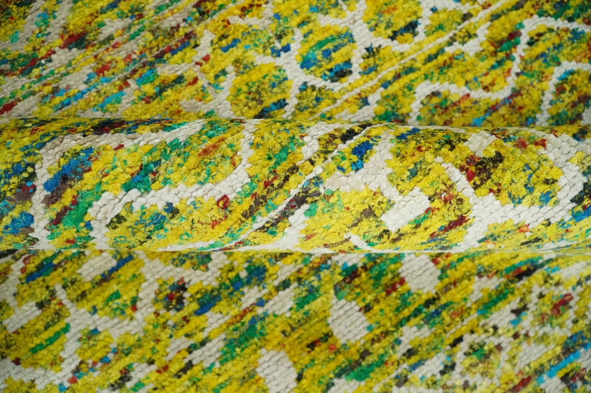 Hand Knotted Mustard, Aqua, Brown and Ivory 5.6x8.6 Modern Contemporary Southwestern Tribal Trellis Recycled Art Silk Area Rug - Image 6