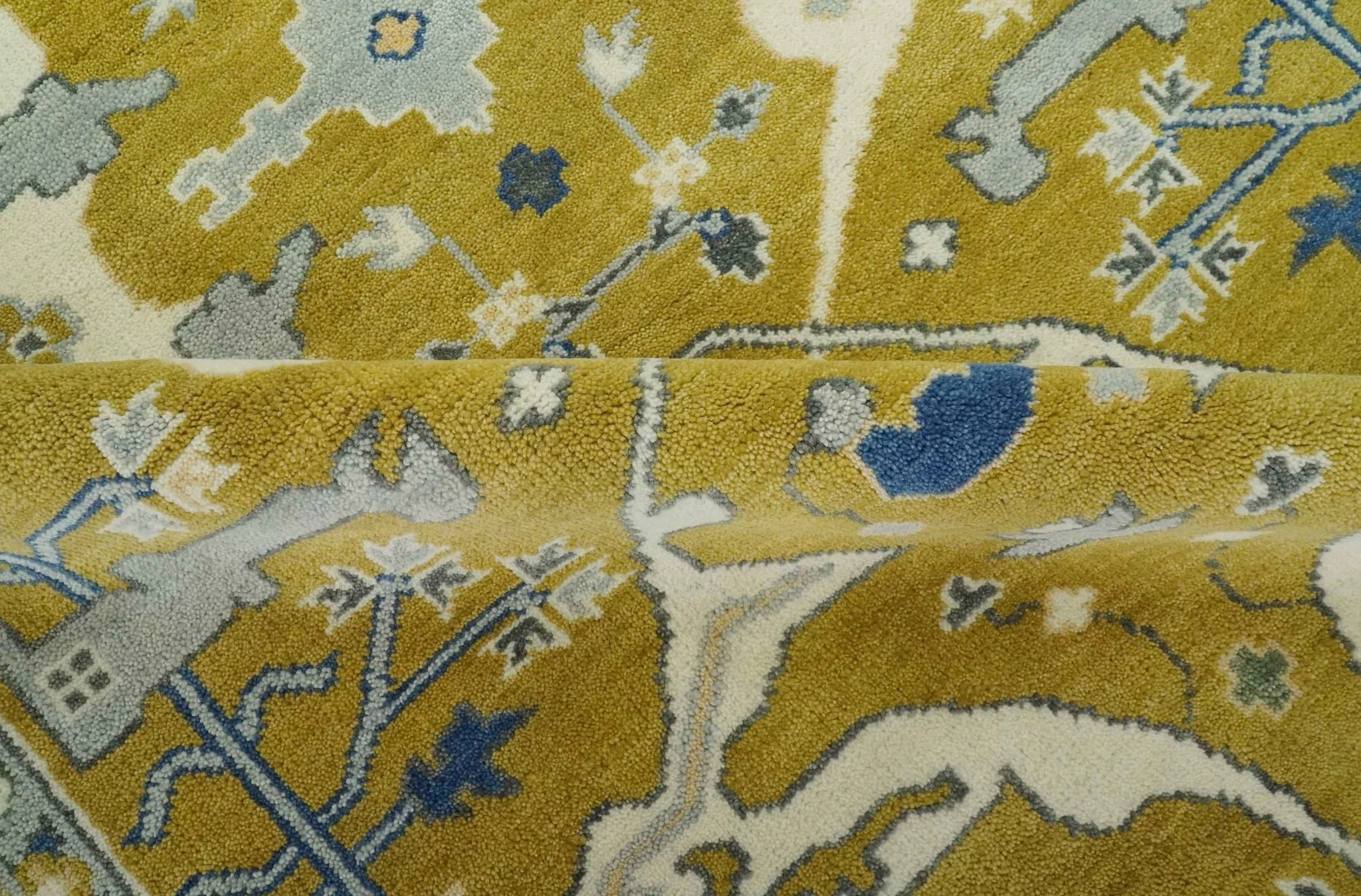 Hand Knotted Mustard, Ivory and Blue Traditional Oriental Oushak 6x9 wool area rug - Image 6