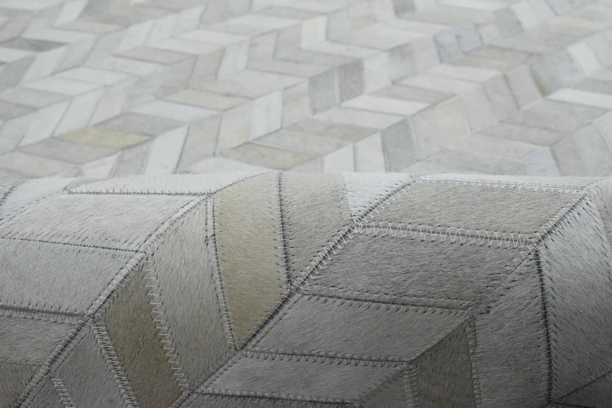 5x8 and 8x10 Genuine Leather Chevron Design Handmade Ivory and Beige Area Rug | LR12 - Image 5