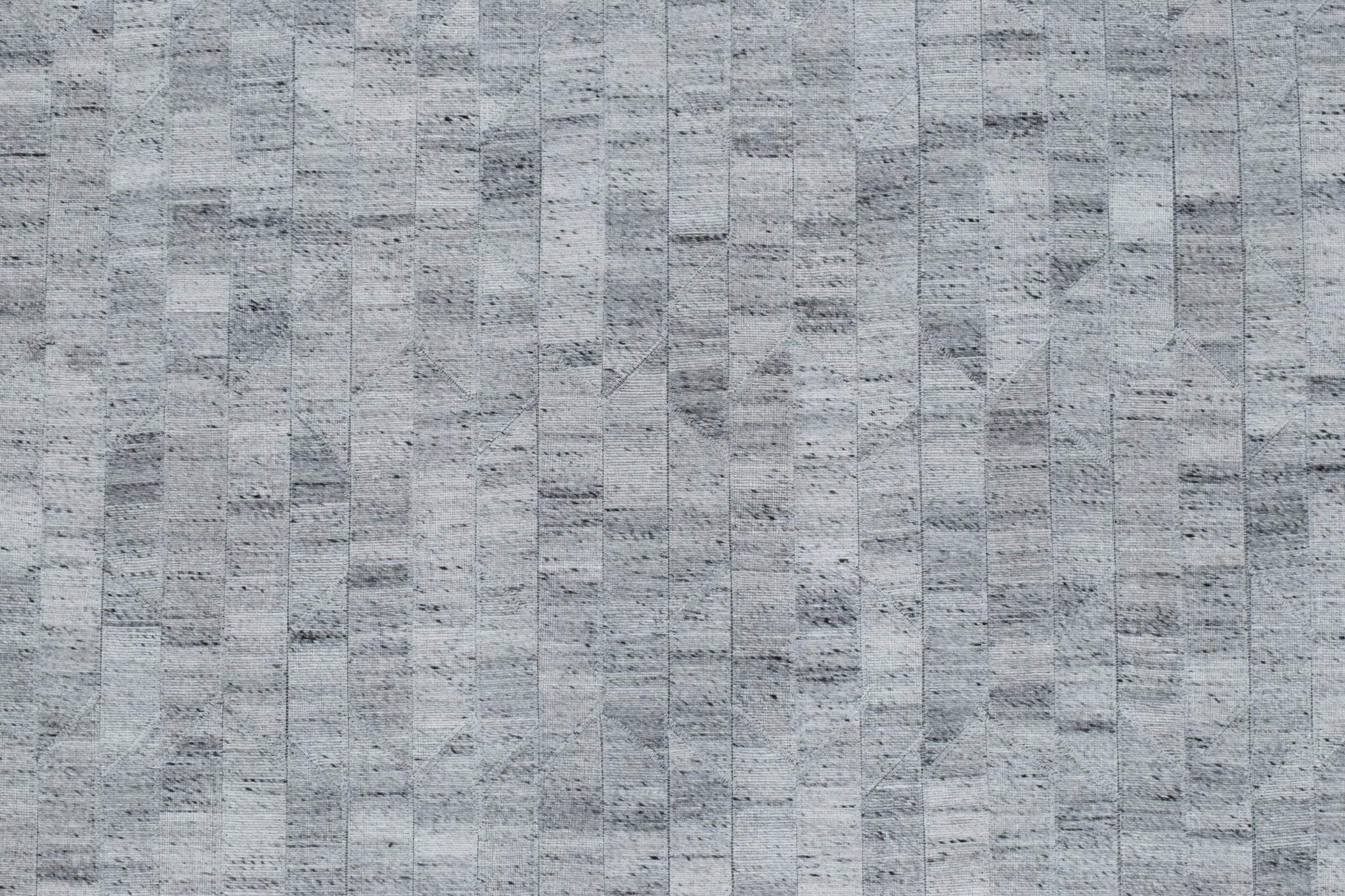 Handmade Hairon 5x8 Genuine Leather Geometric Design Gray and Silver Area Rug | LR13 - Image 7