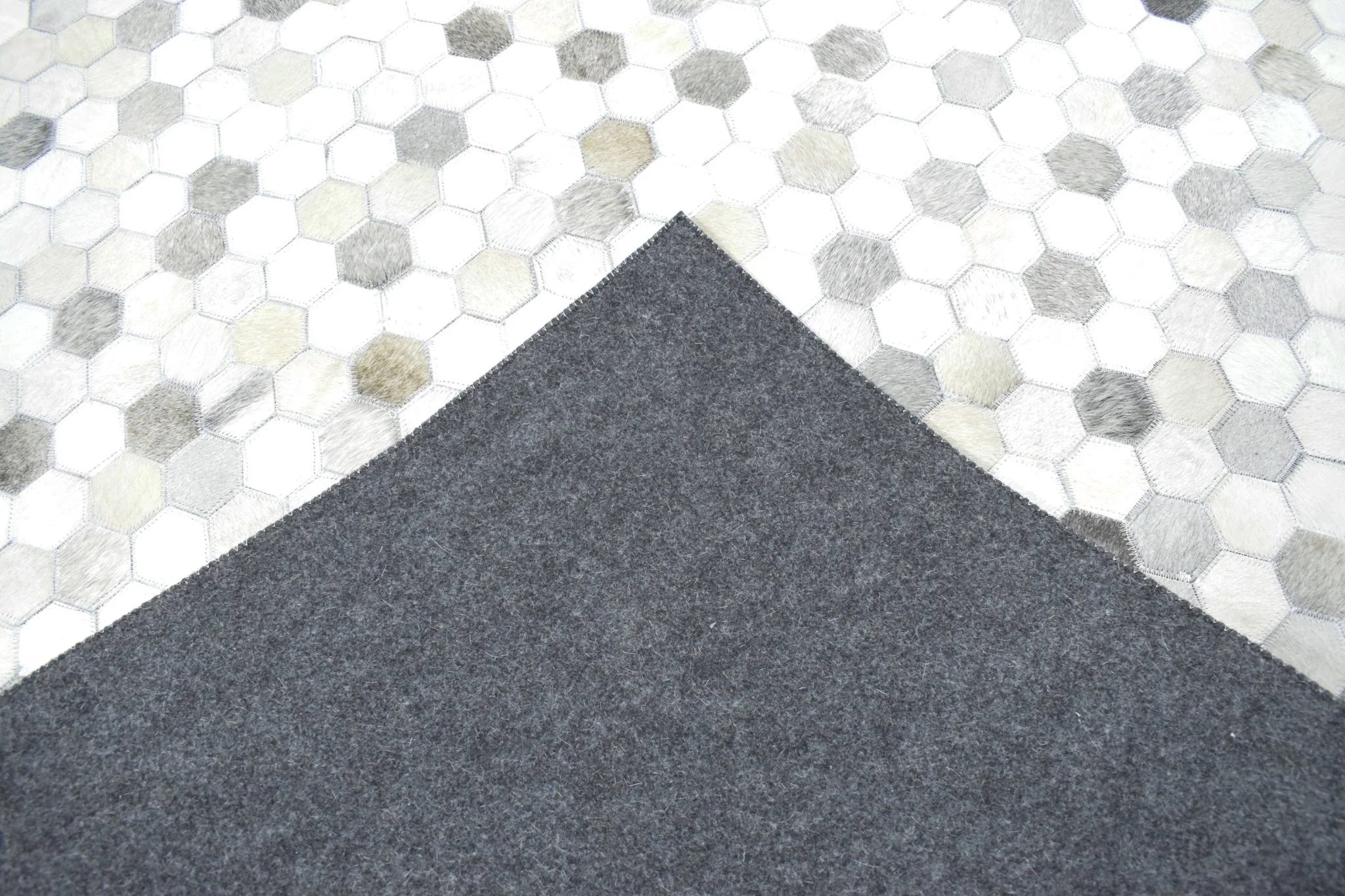 Handmade Hairon Genuine Leather Ivory and Silver Area Rug | LR1 - Image 5