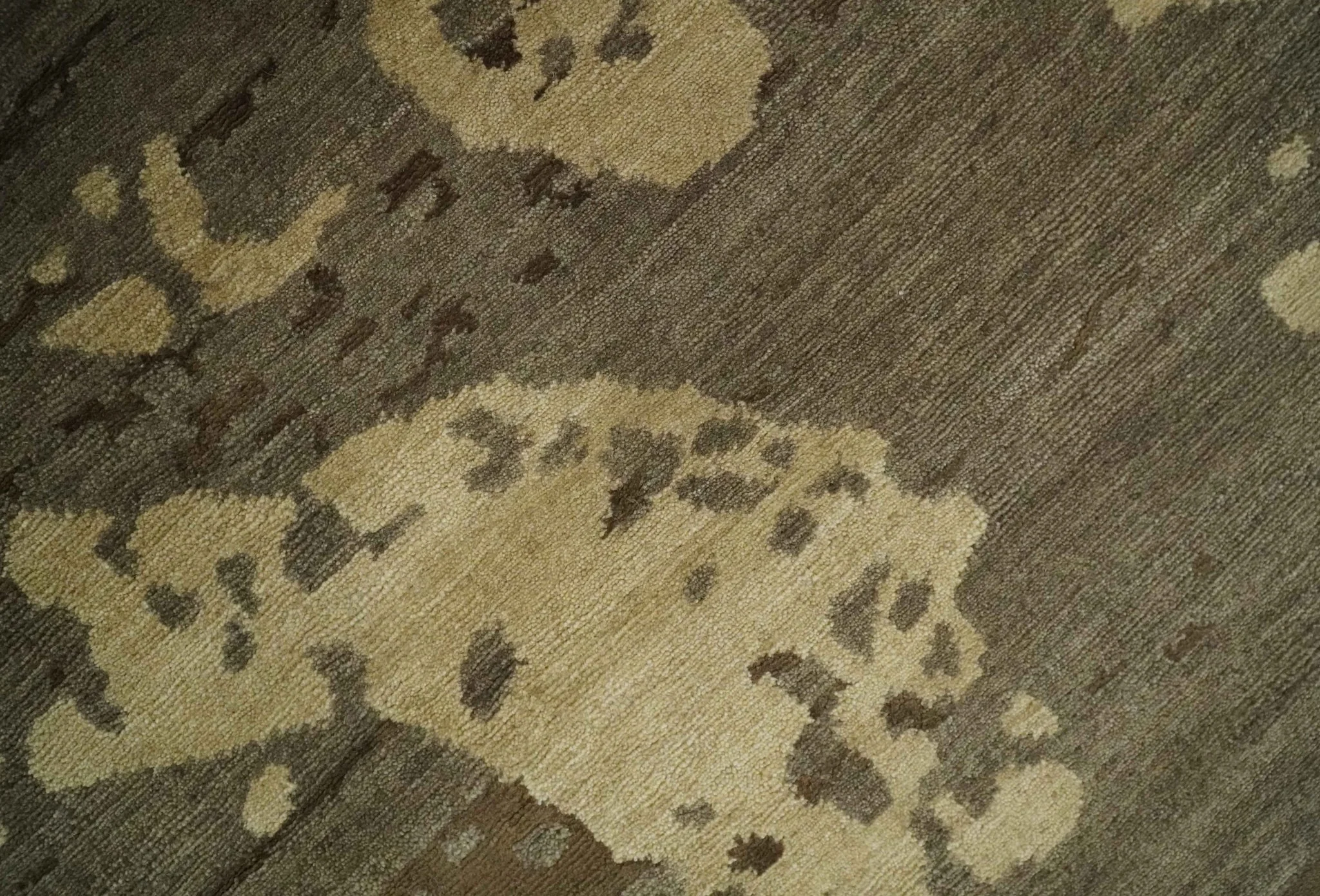 Olive and Brown Modern Abstract 5x8 Hand Knotted Wool and Silk Area Rug - Image 9