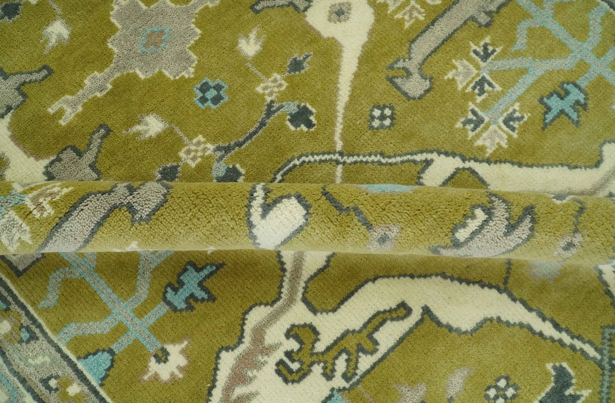 6x9 Olive and Ivory Hand Knotted Traditional Oriental Oushak wool area rug - Image 6
