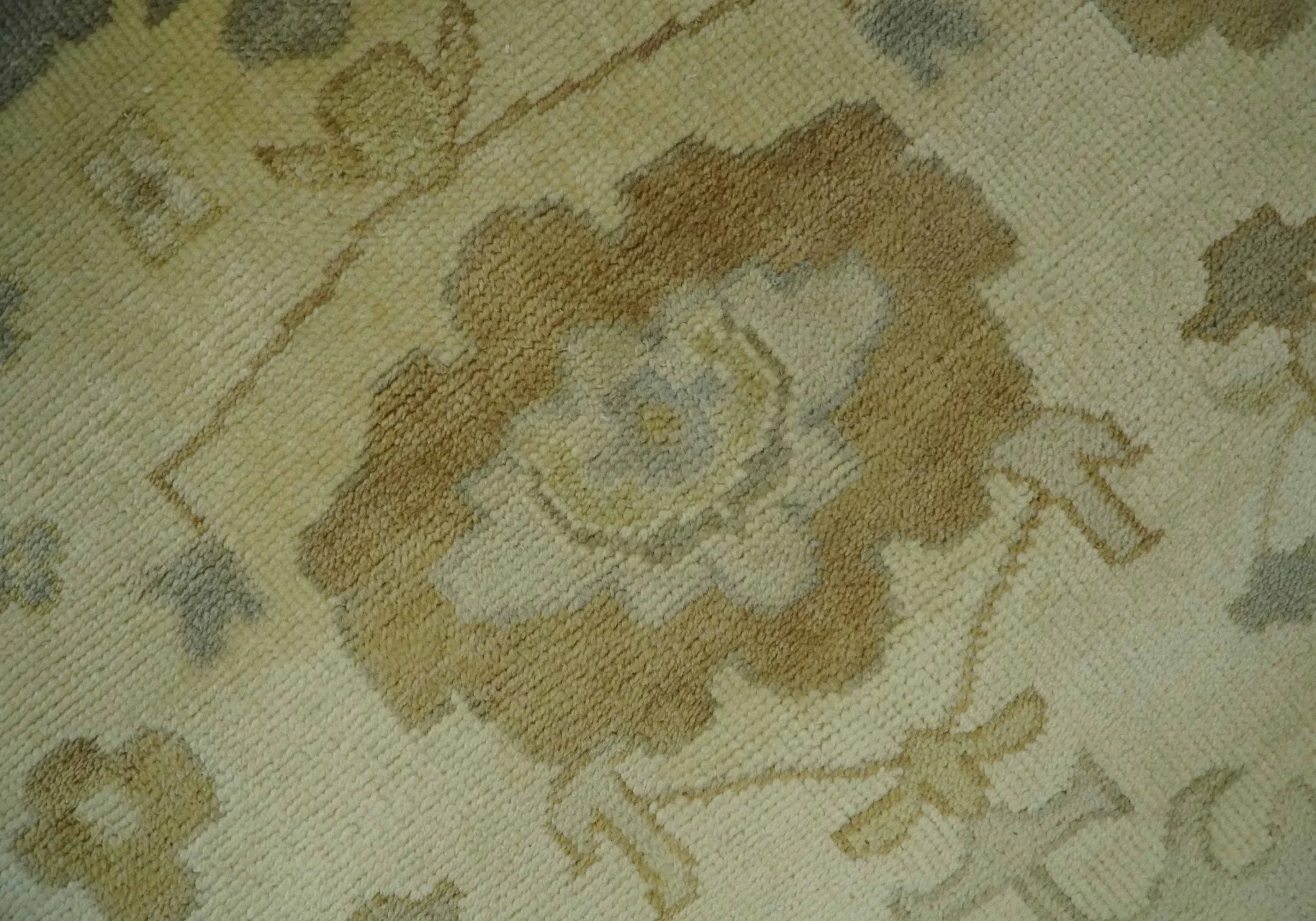 Olive, Beige and Gray Hand Knotted Traditional Oushak 8x10 wool Area Rug - Image 4