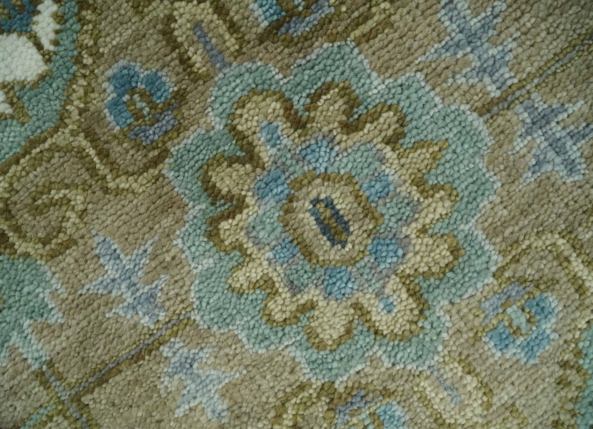 Antique Olive, Blue and Ivory Heriz Serapi Multi Size Wool Area Rug - Image 4