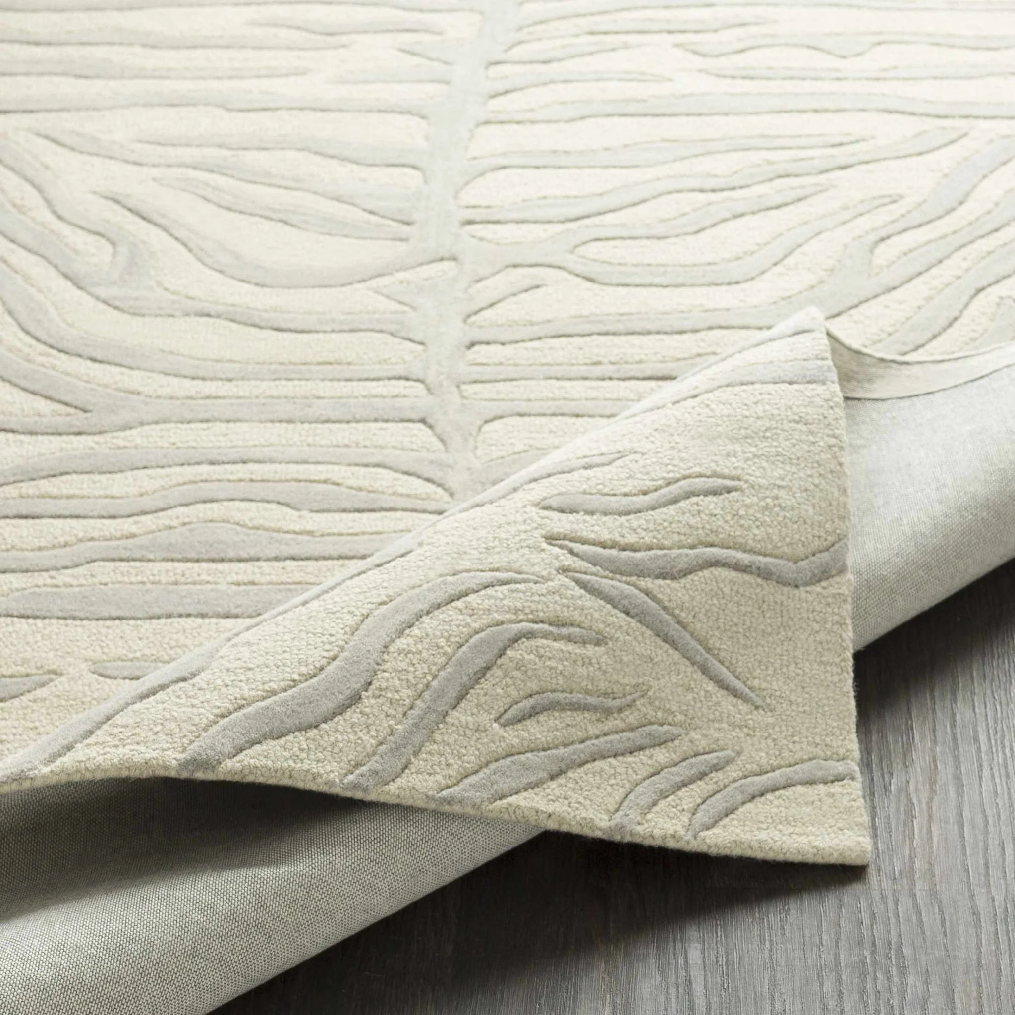 Peora Zebra Print Ivory And Gray Hand Tufted Wool Area Rug - Image 3