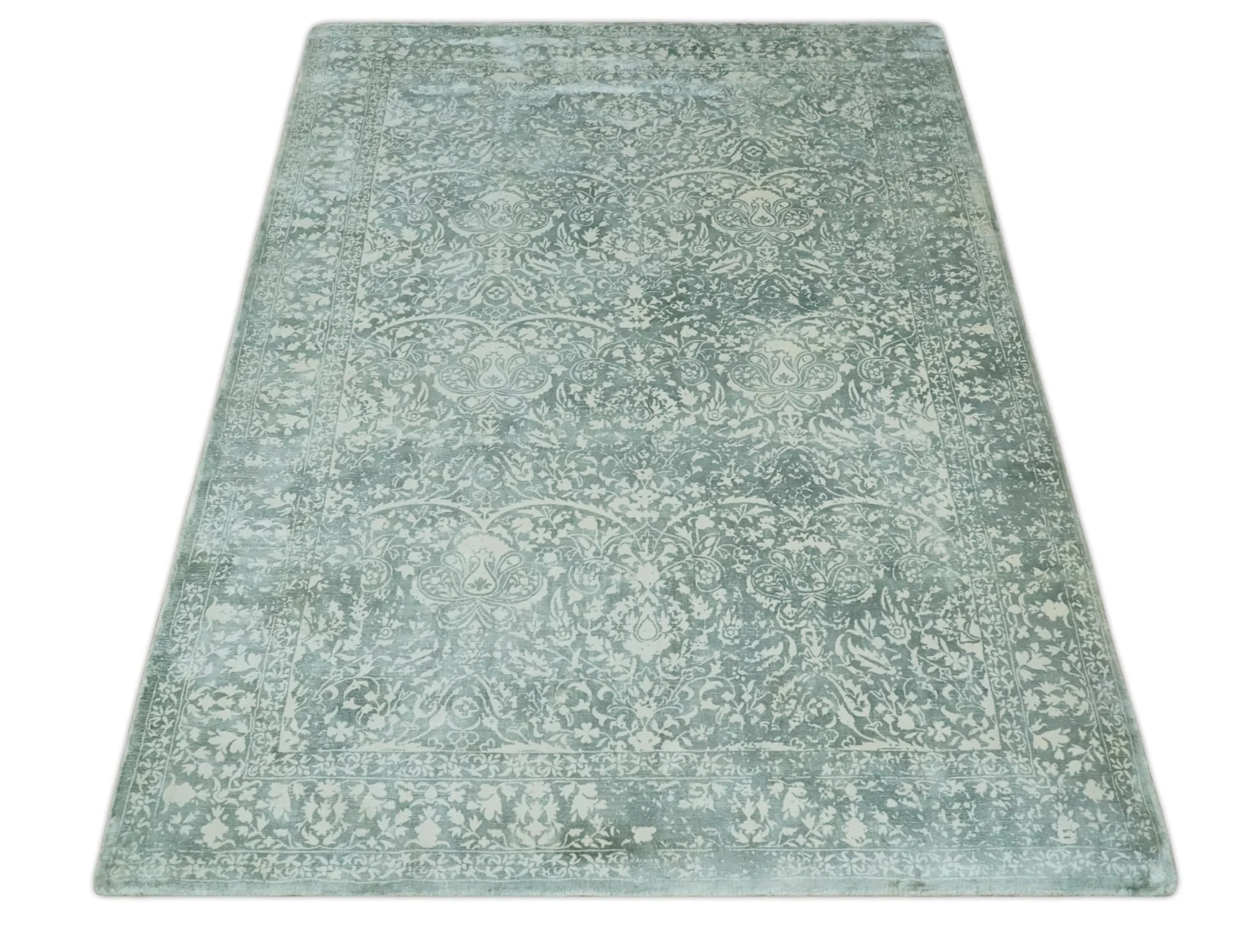 Premium look Floral Ivory and Green 5.6x8 Handloom Viscose Area Rug - Image 10