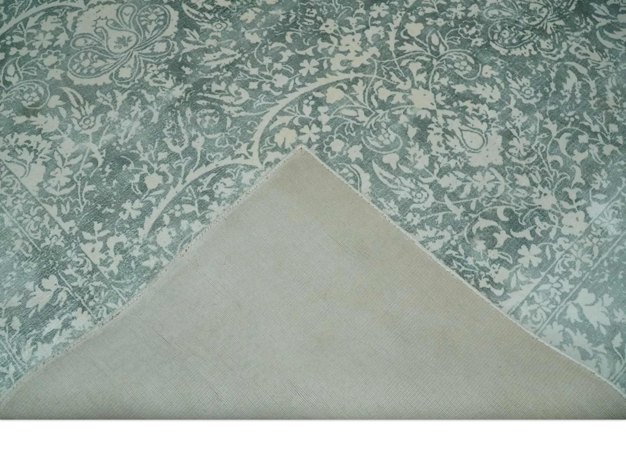 Premium look Floral Ivory and Green 5.6x8 Handloom Viscose Area Rug - Image 8