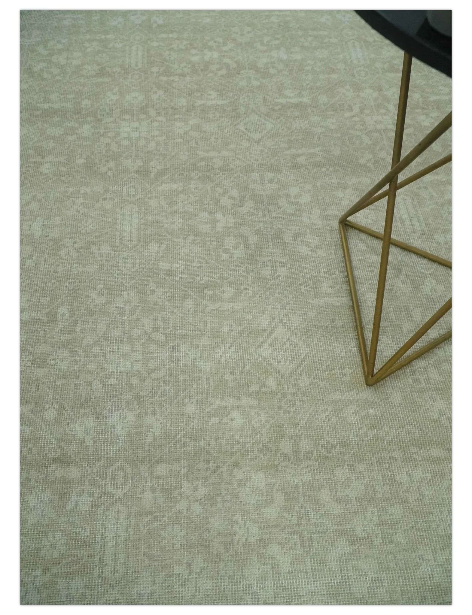 Fine Antique Design Ivory and light Olive Traditional Hand Knotted 8x10 wool area Rug - Image 2