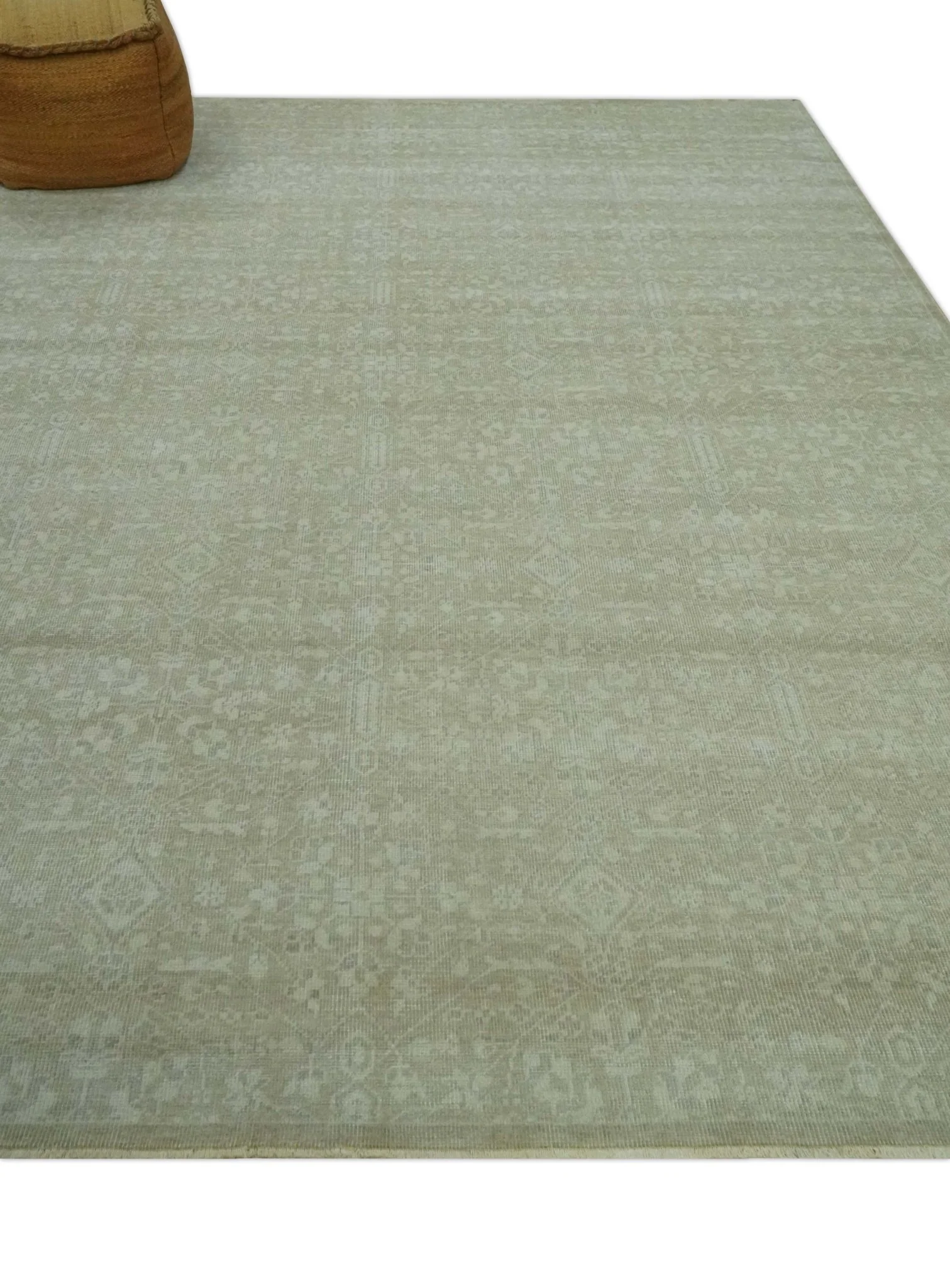 Fine Antique Design Ivory and light Olive Traditional Hand Knotted 8x10 wool area Rug - Image 3